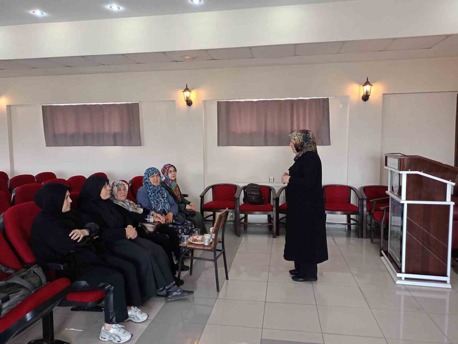 Çine’de hacı adaylarına yönelik bilgilendirme semineri
