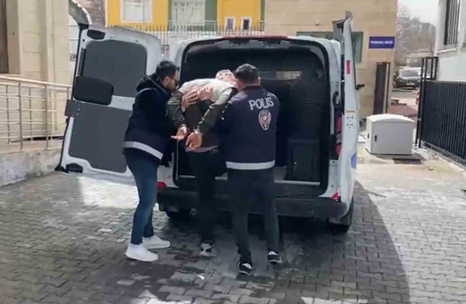 Cinsel istismar suçundan aranan şüpheli yakalanarak tutuklandı
