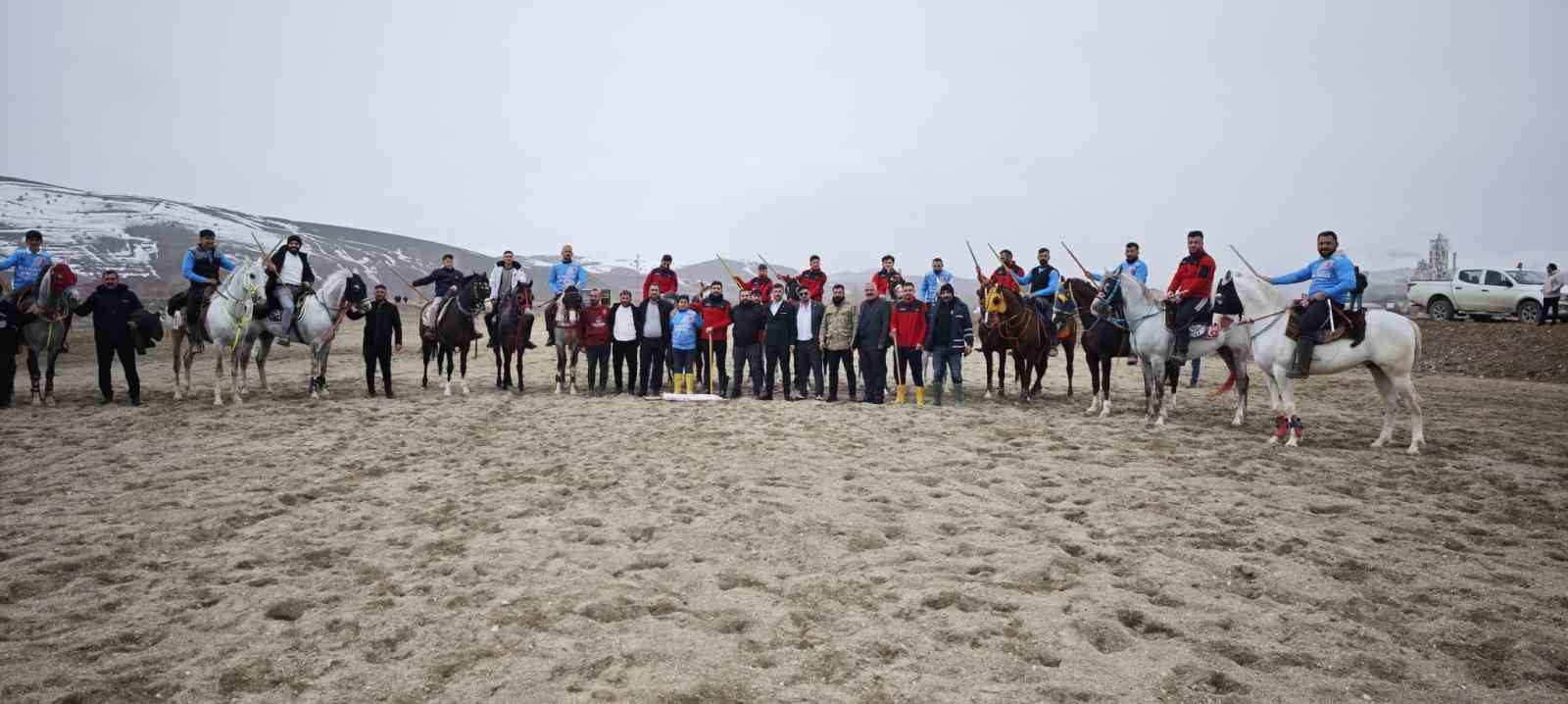 Cirit müsabakası nefes kesti

