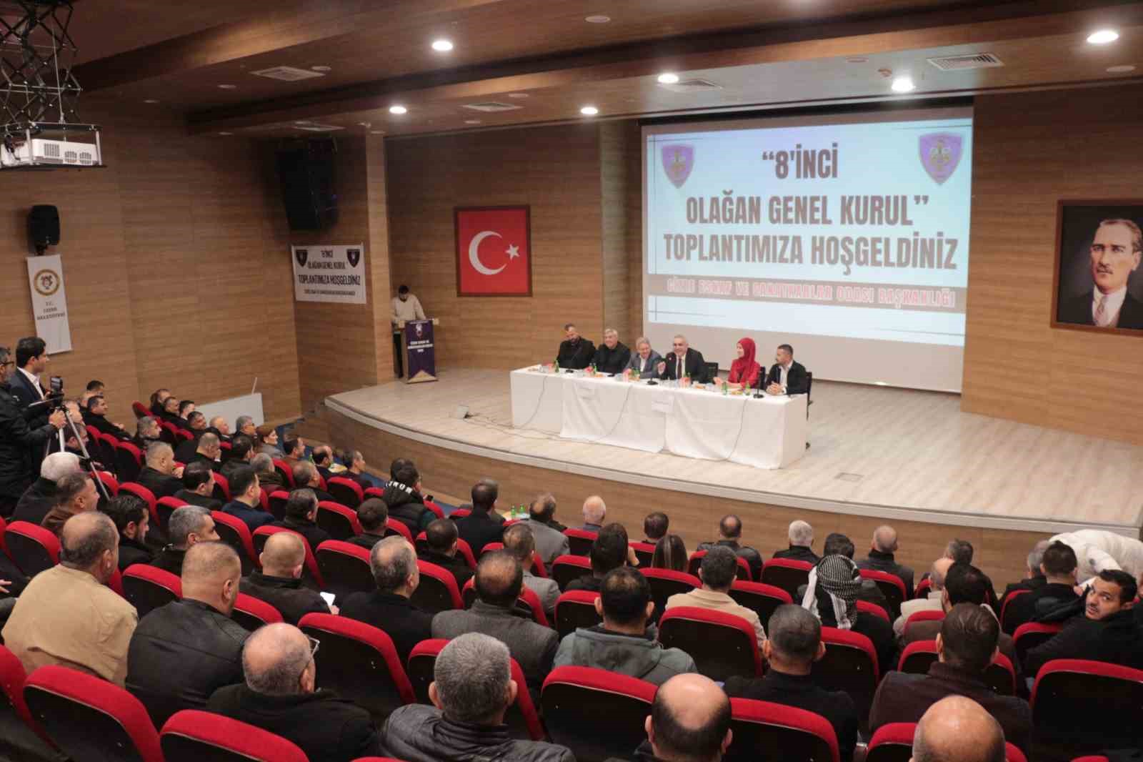 Cizre Esnaf Odasında 21 yıl sonra değişim
