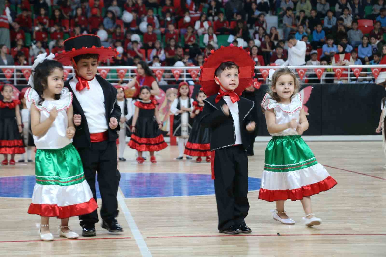 Cizre’de 23 Nisan kutlamaları
