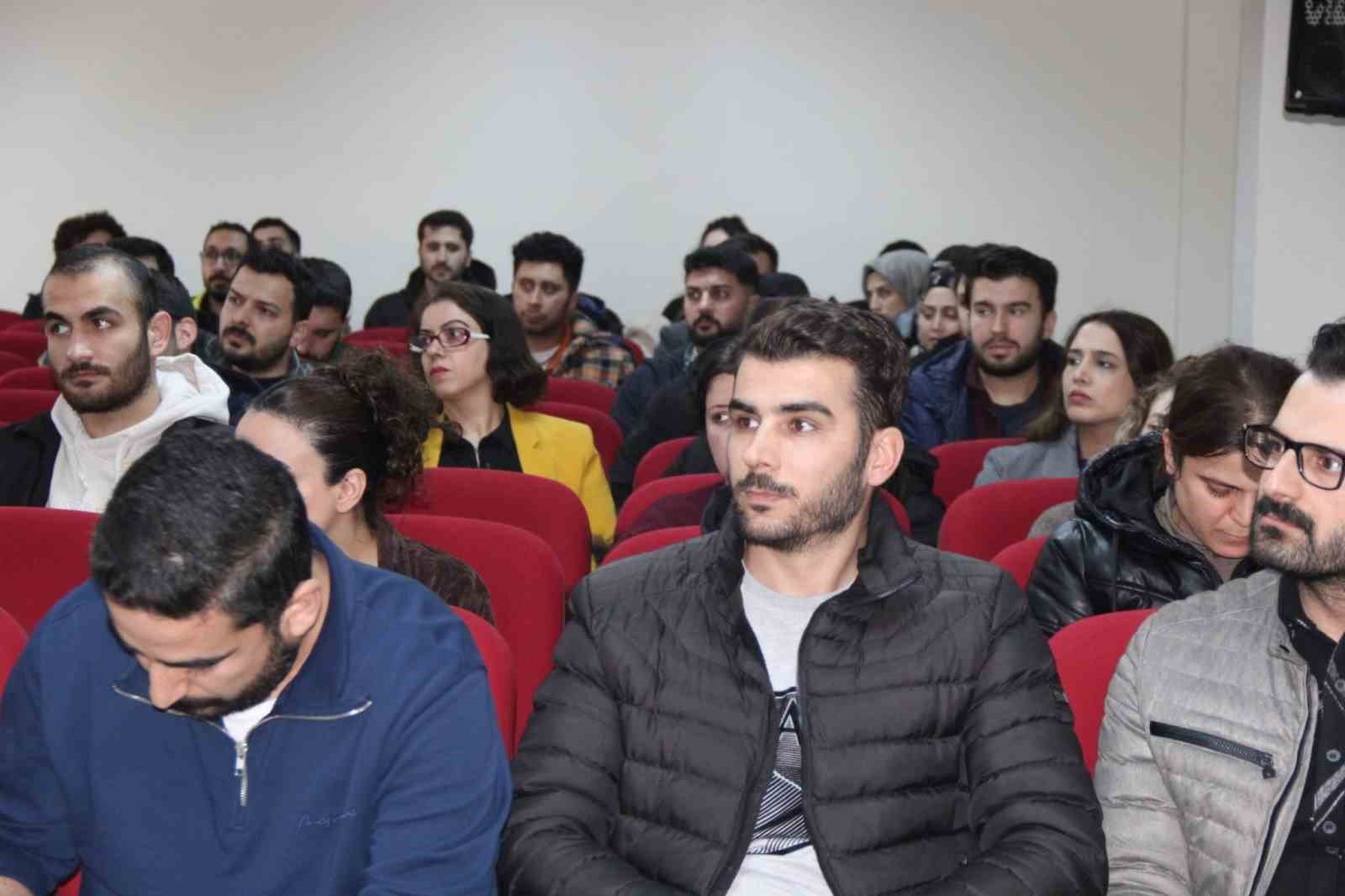 Cizre’de 7’den 70’e Okuyan Cizre Projesi süreç izleme ve değerlendirme toplantısı
