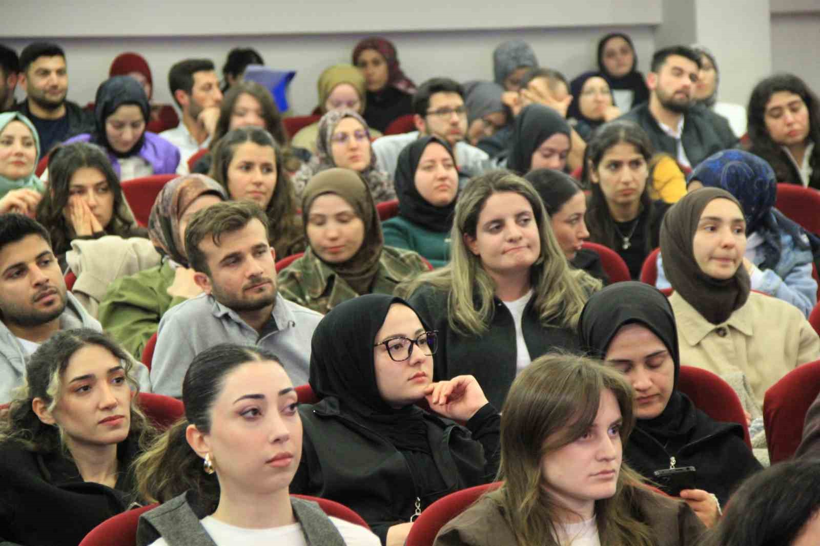 Cizre’de aday öğretmenlere kapsamlı uyum eğitimi
