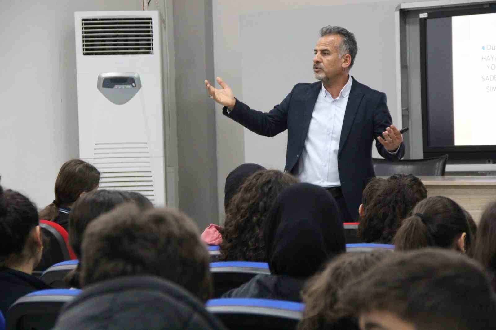 Cizre’de LGS öncesi büyük rehberlik hamlesi
