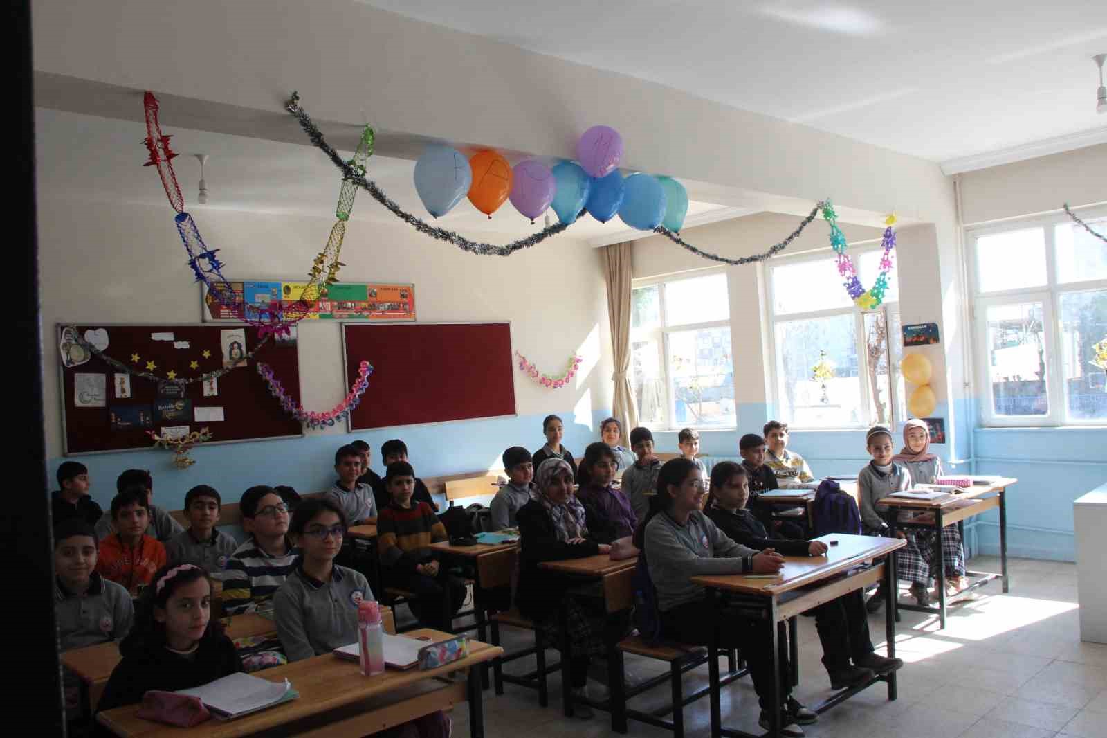 Cizre’de öğrenciler Ramazan ruhunu okullarda yaşıyor
