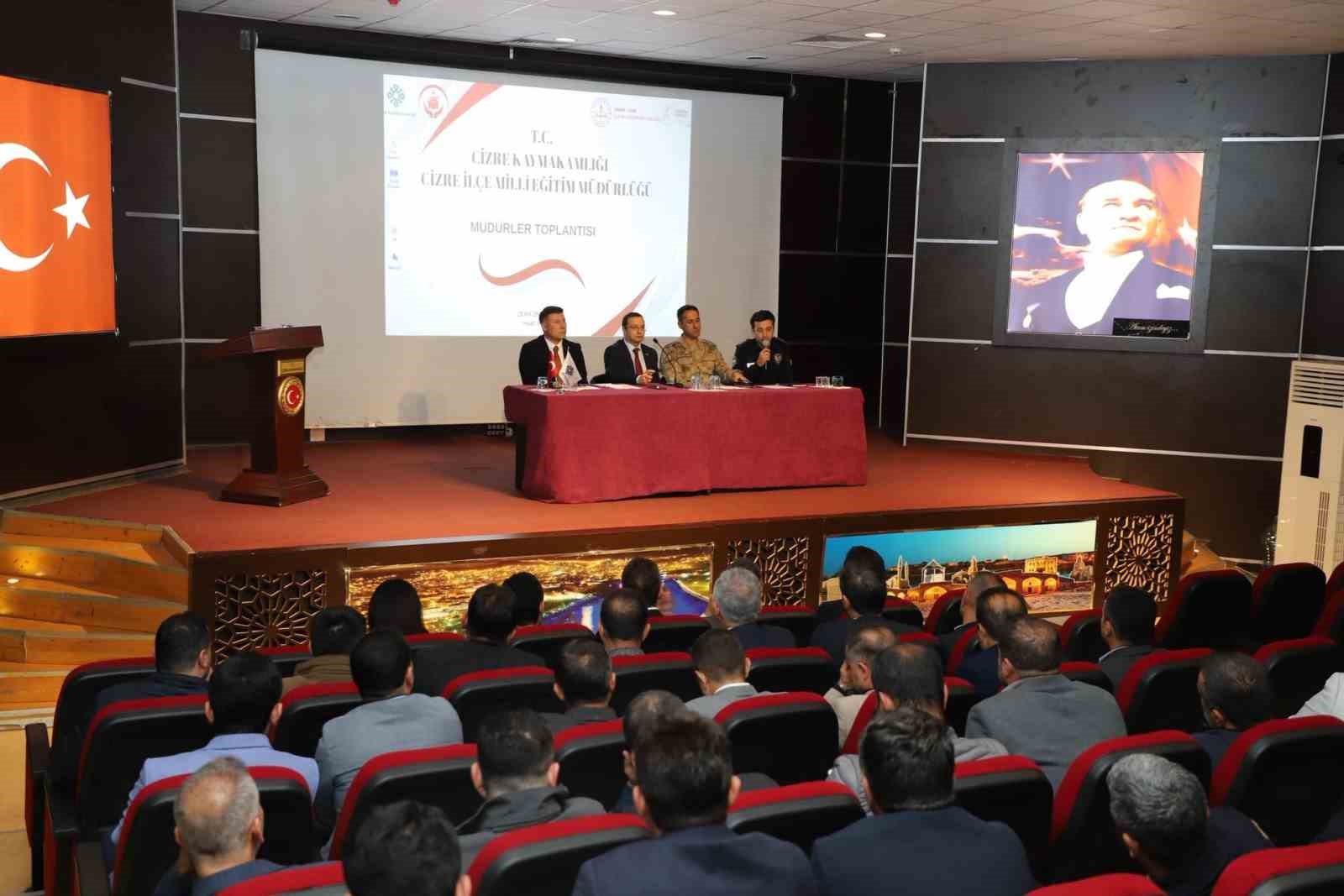 Cizre’de okulların güvenliği masaya yatırıldı
