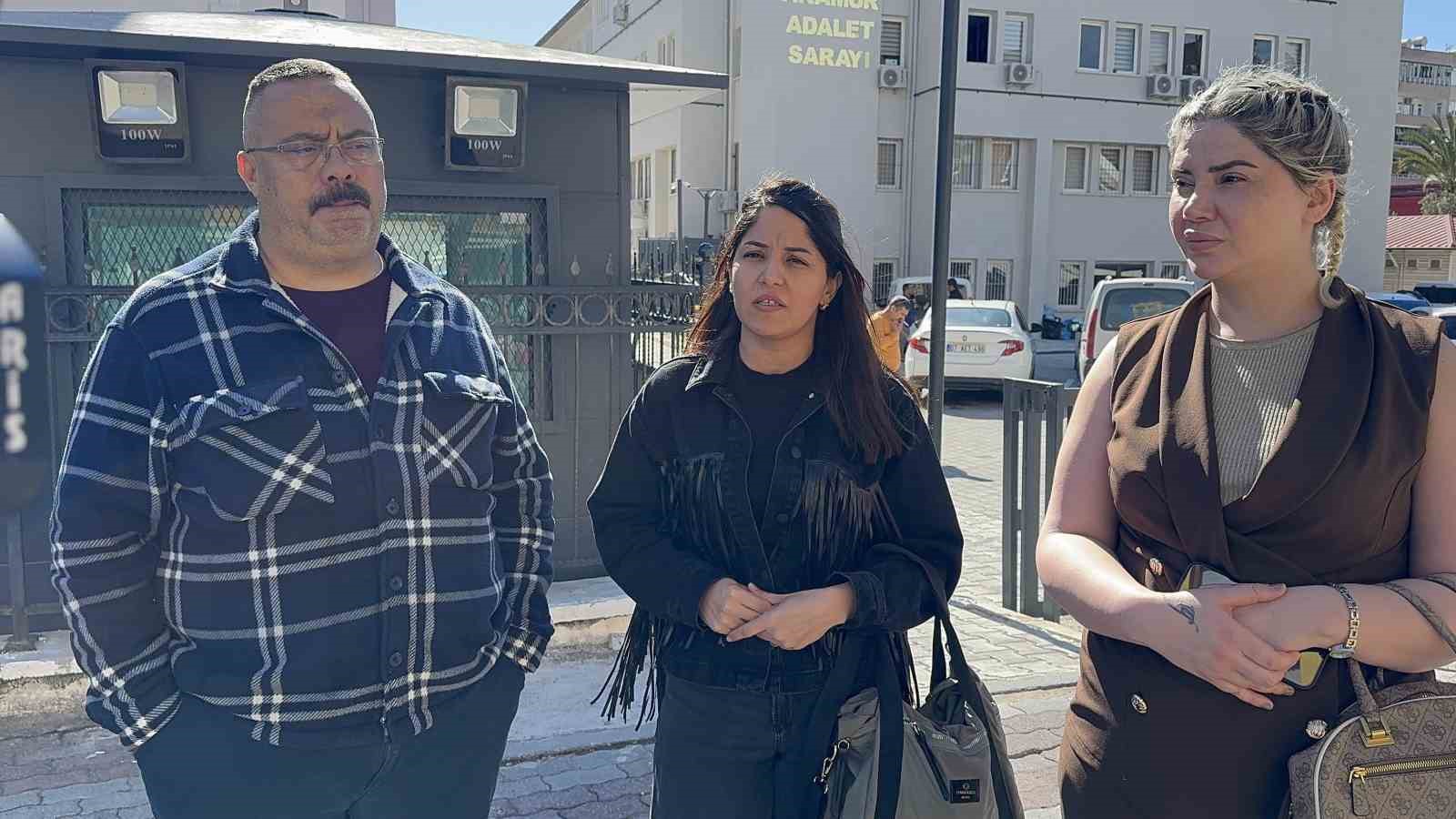 Çocuğu ölü bulunan anne, şüphelinin cinayetten yargılanmasını istedi
Çocuğu ölü bulunan anne, şüphelinin cinayetten yargılanmasını istedi