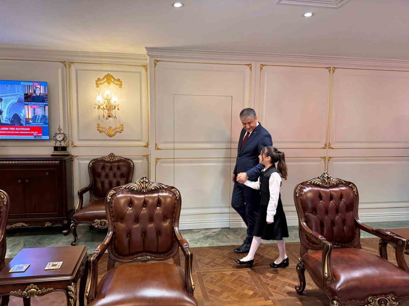 Çocuk validen "park ve temizlik" uyarısı
