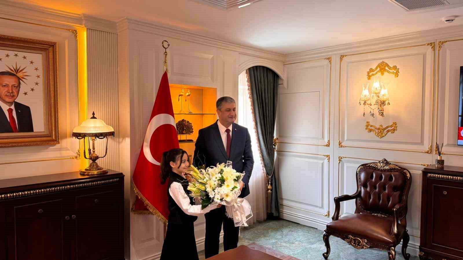 Çocuk validen "park ve temizlik" uyarısı
