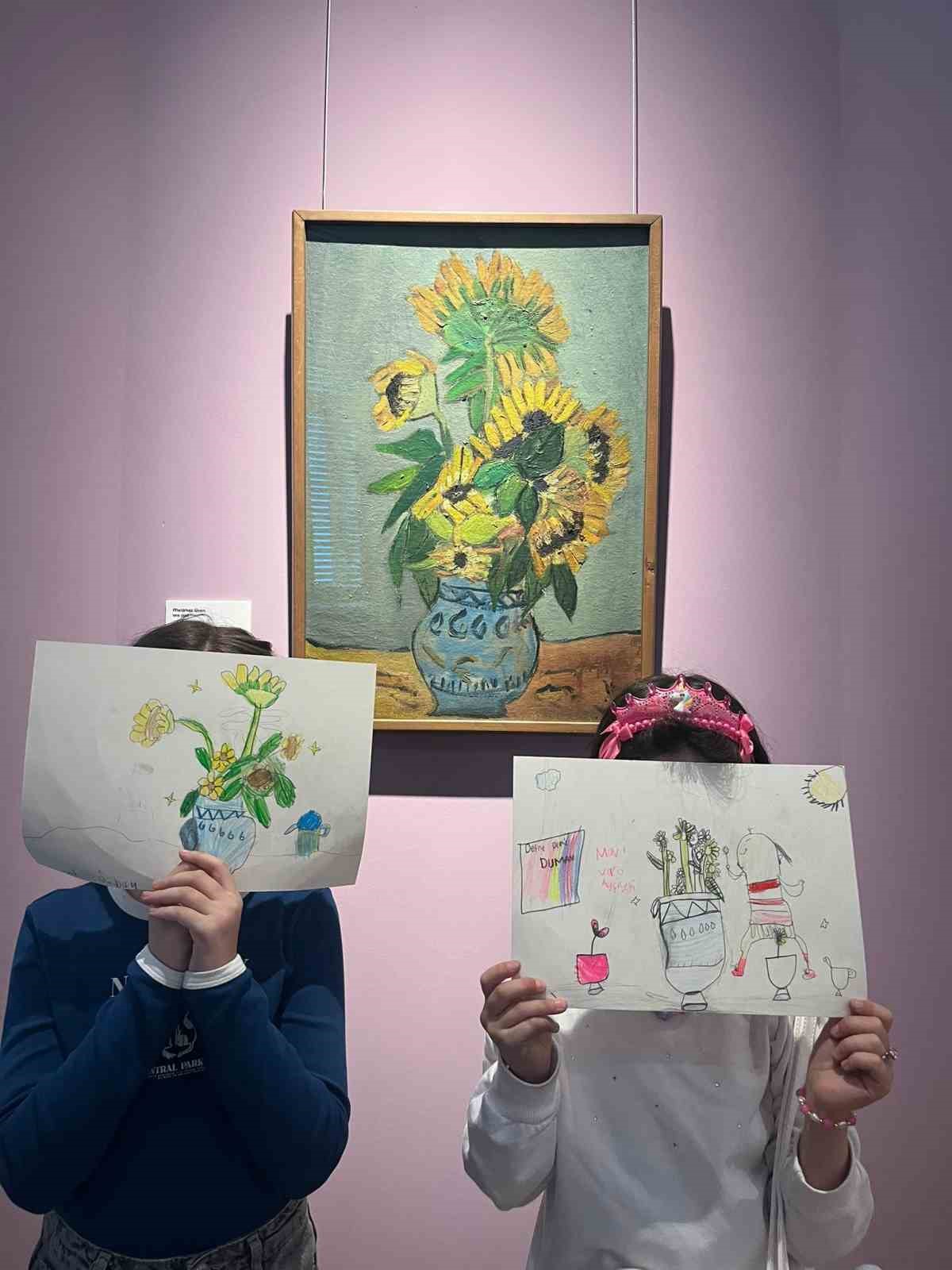 Çocuklar 23 Nisan’ı İş Sanat’ta kutluyor
