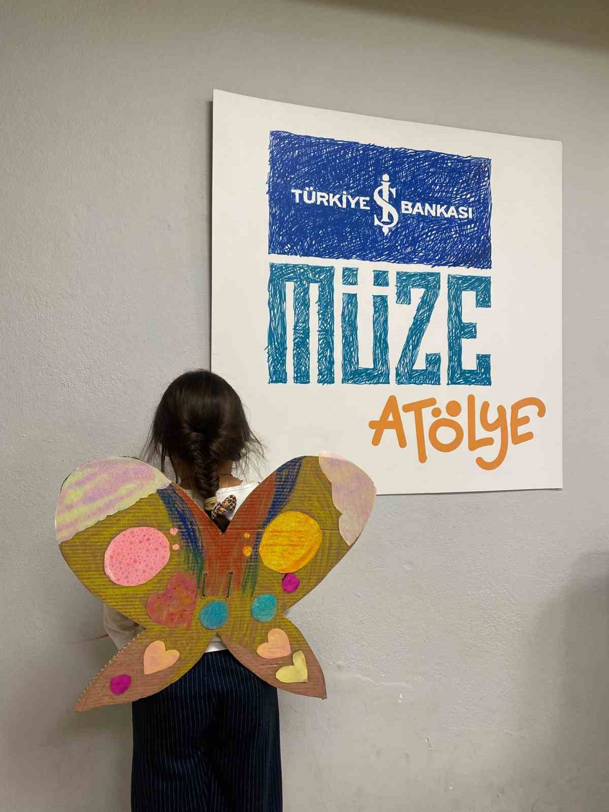 Çocuklar 23 Nisan’ı İş Sanat’ta kutluyor
