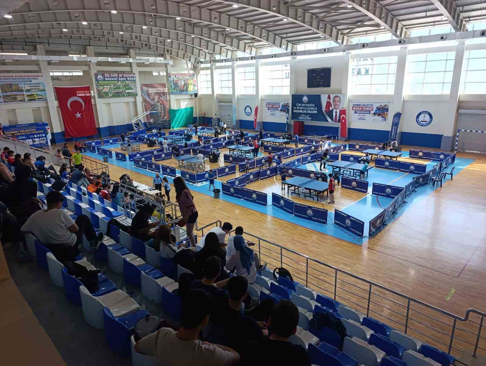 Çocuklar 23 Nisan’ı Şahinbey’de kutladı
