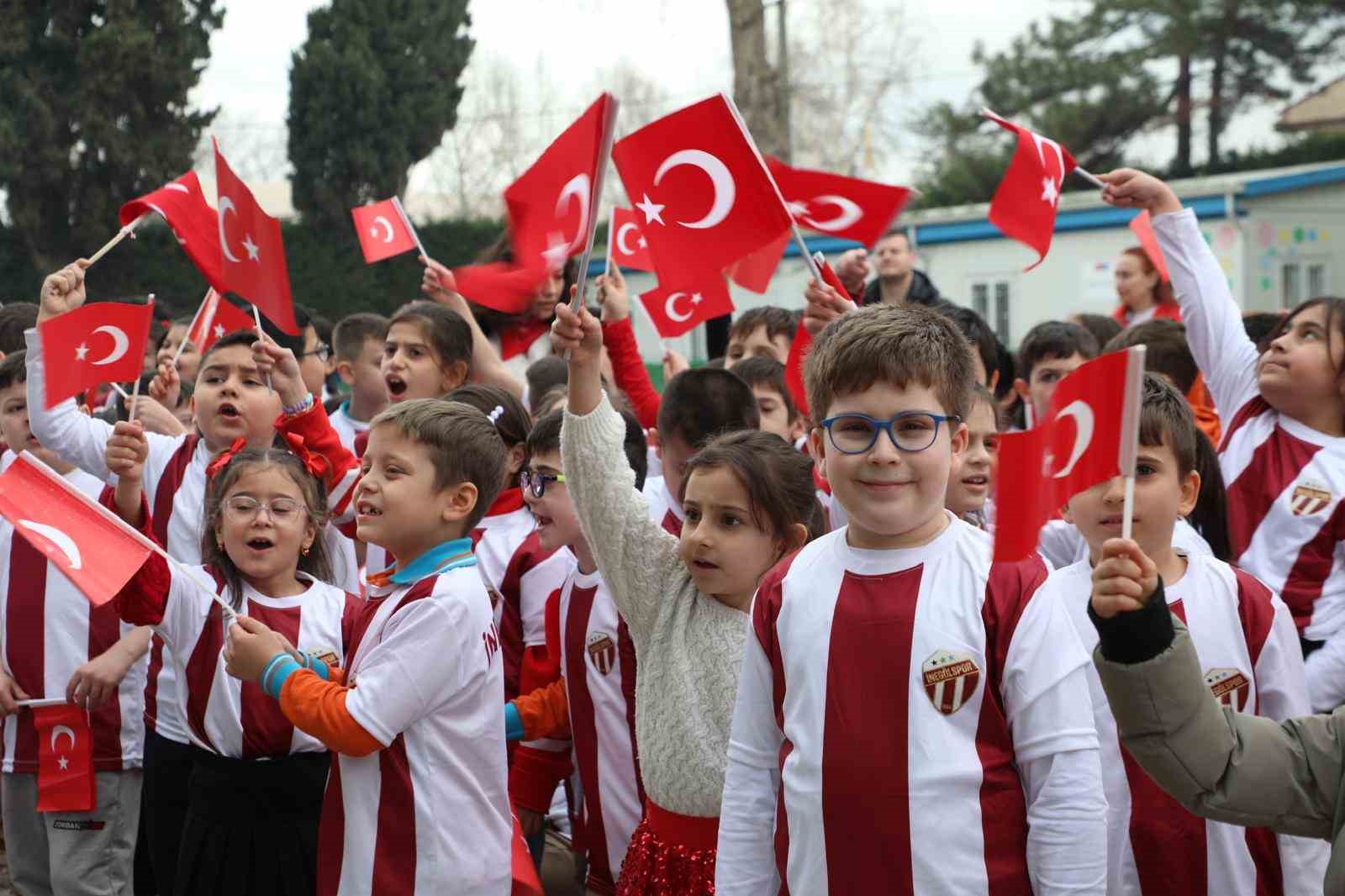 Çocuklar İnegölspor formasıyla buluşuyor
