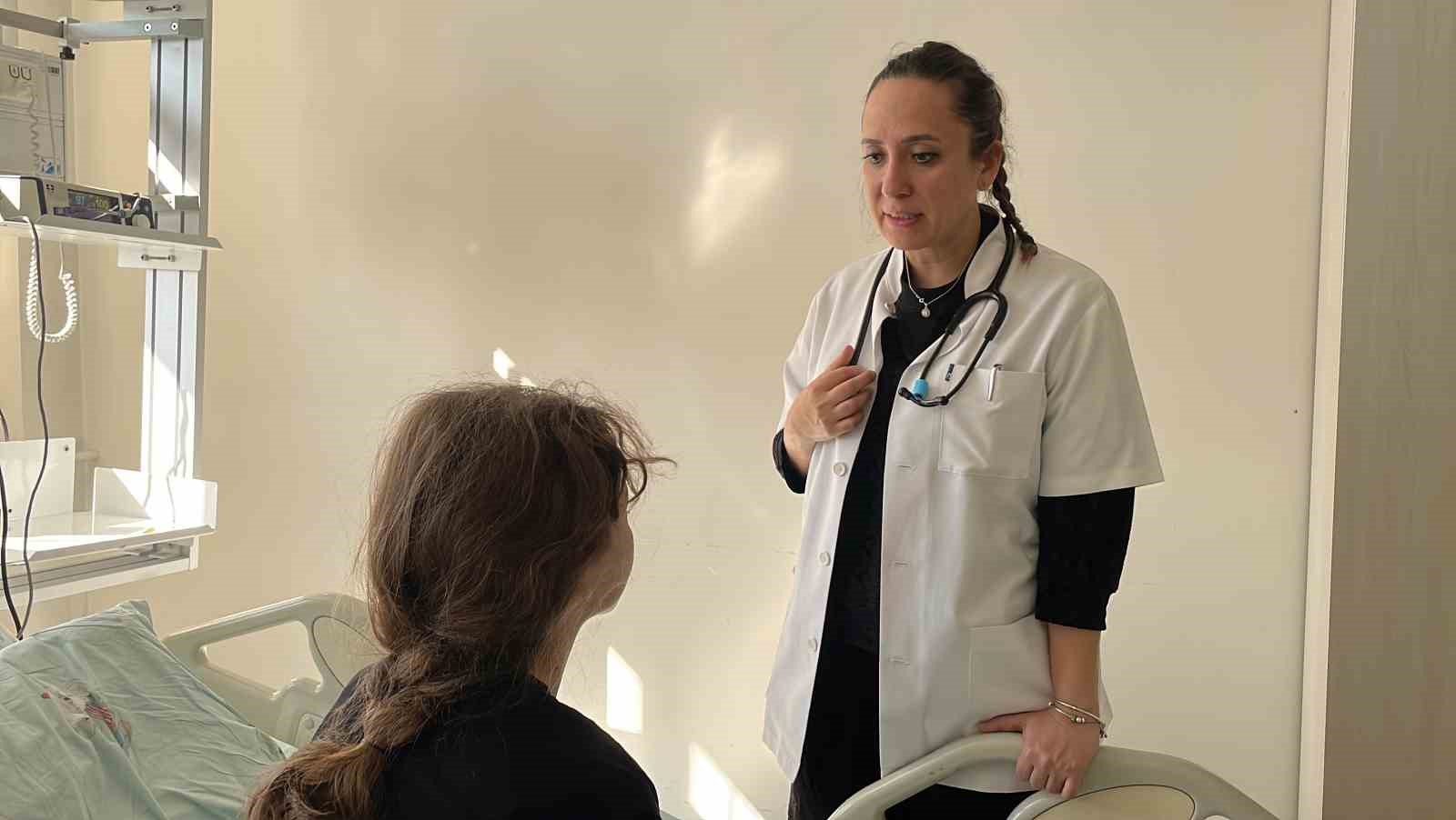 Çocuklarda görülen enfeksiyonların ilk belirtisi, yüksek ateş
