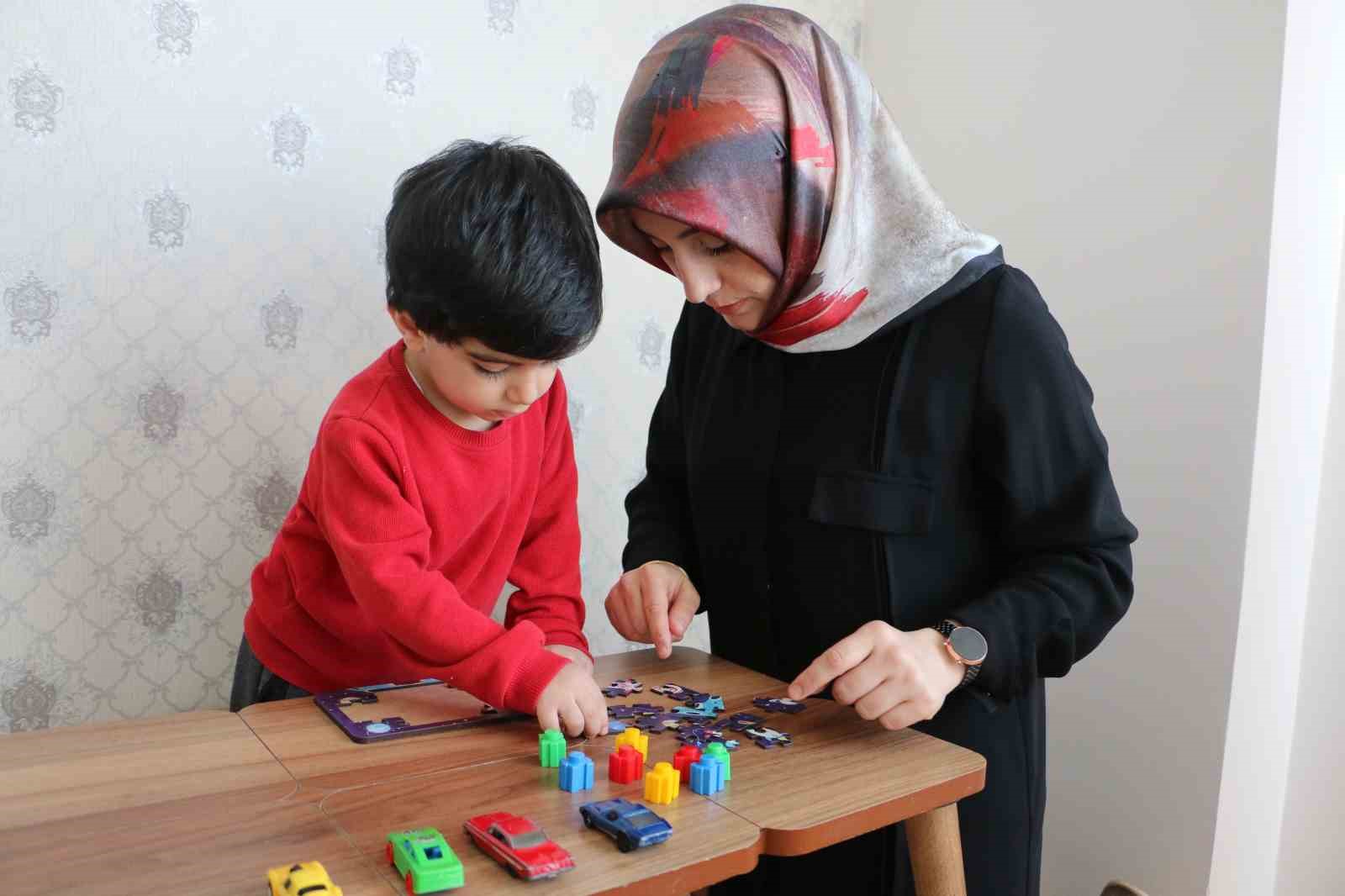 Çocukları için hobi olarak yapıyordu, evinin odasını atölyeye çevirip 81 ile satış yapmaya başladı
