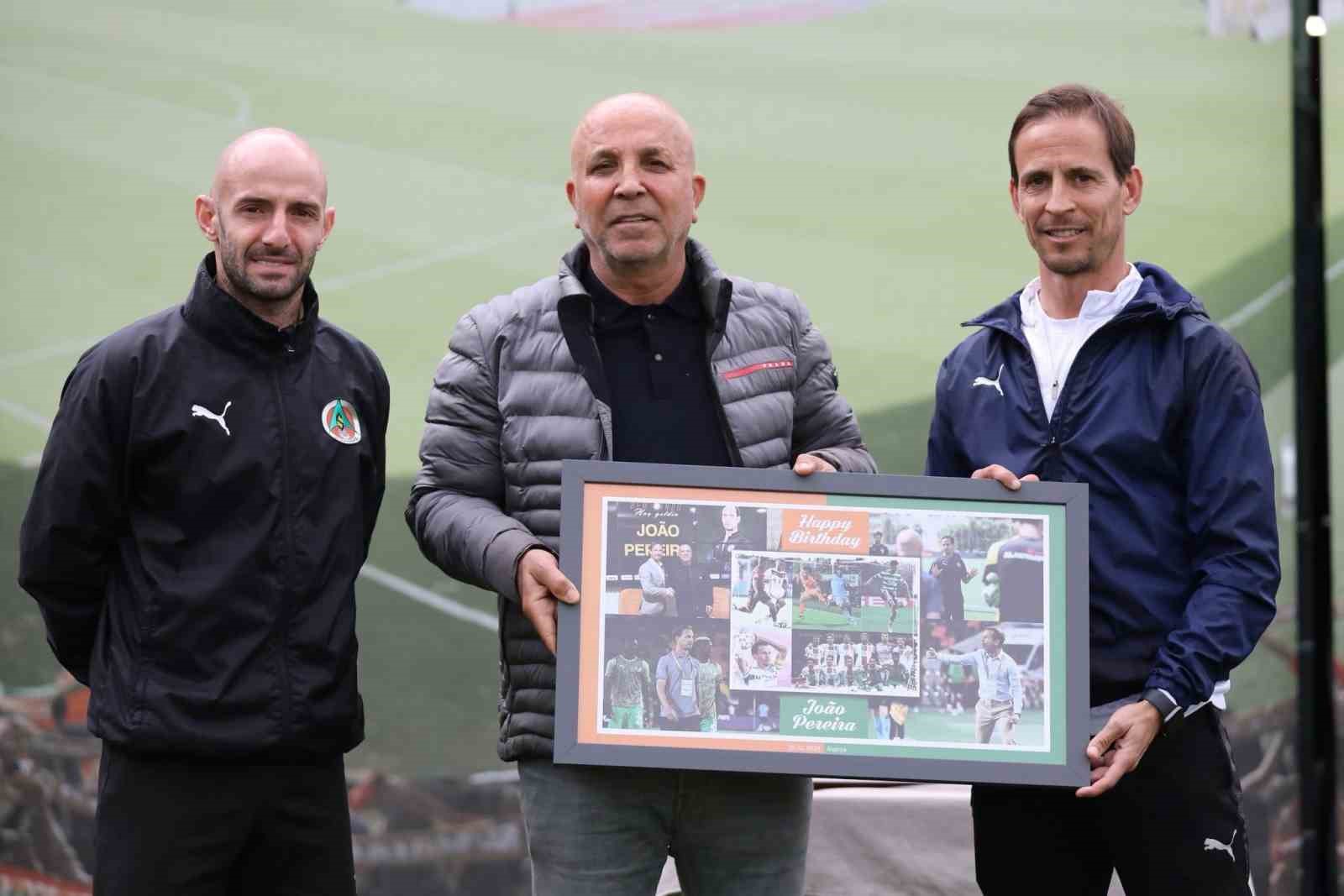 Corendon Alanyaspor, Galatasaray maçı hazırlıklarını sürdürdü
