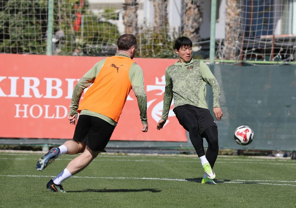 Corendon Alanyaspor, Göztepe maçı hazırlıklarını tamamladı
