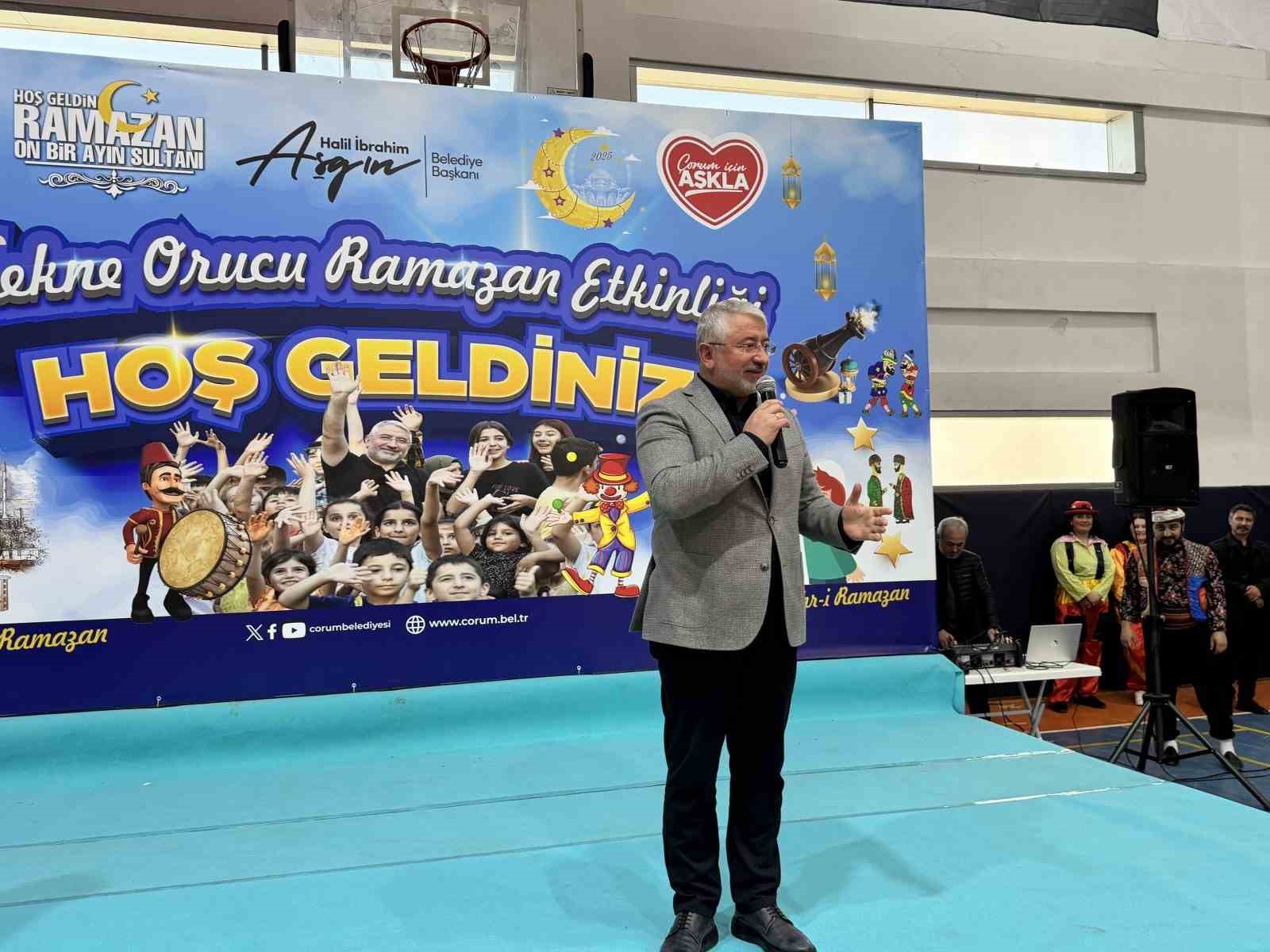 Çorum Belediyesi’nden çocuklara "tekne orucu" iftarı
