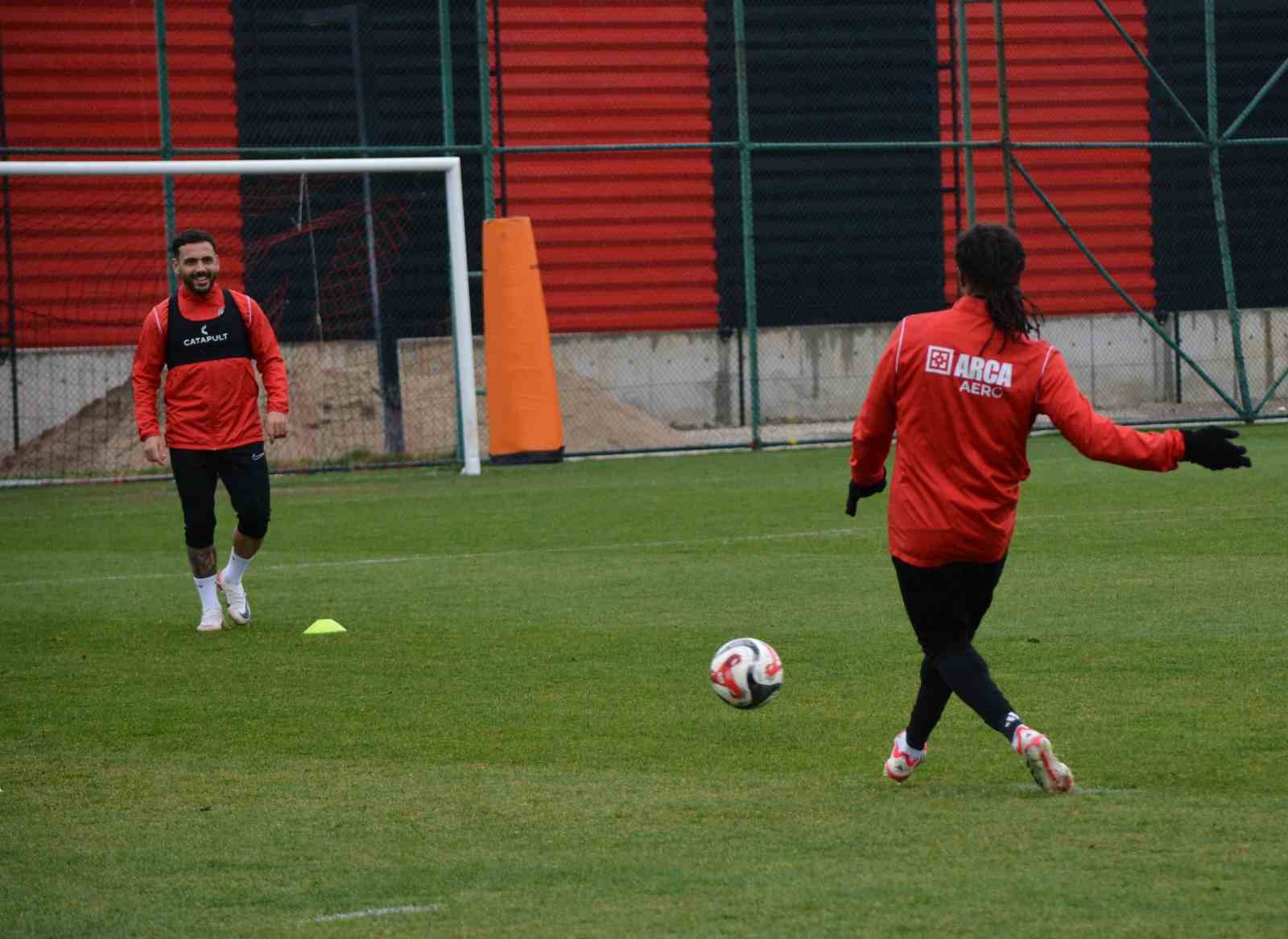 Çorum FK, Iğdır FK’yi yenerek galibiyet serisine devam etmek istiyor
