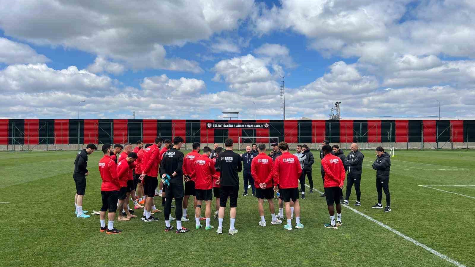 Çorum FK, Sakaryaspor maçı hazırlıklarına başladı
