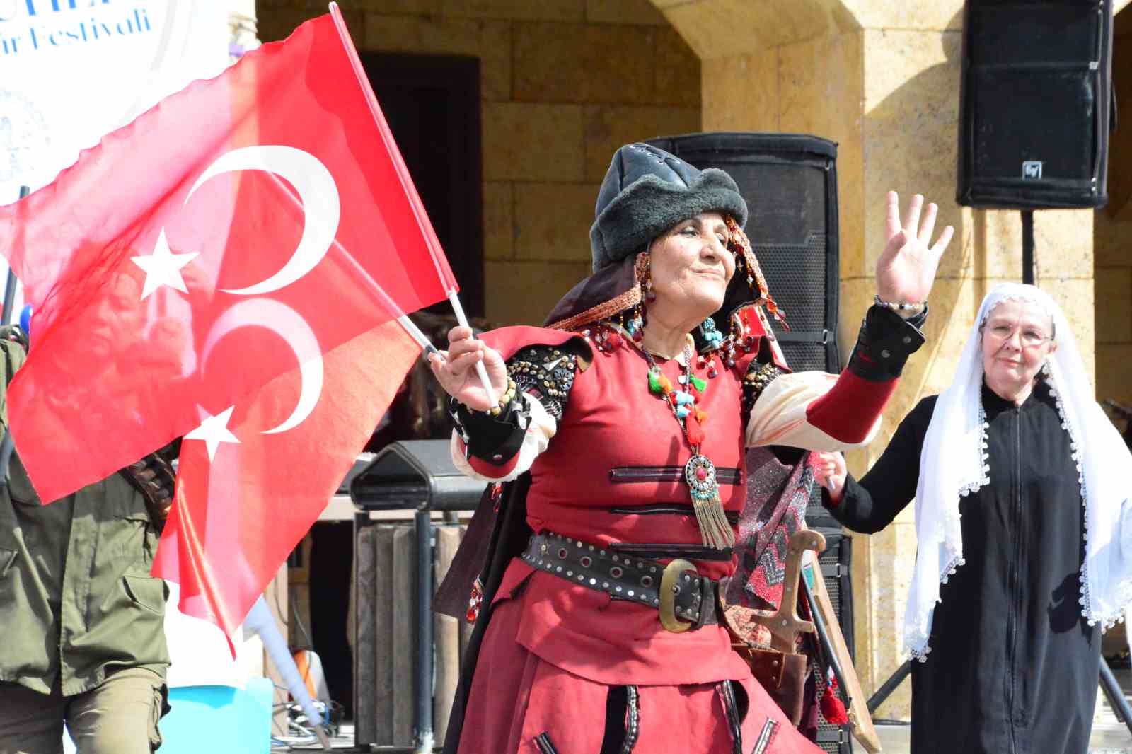 Çorum’da 3. Puduhepa Kadın Kültür Festivali başladı
