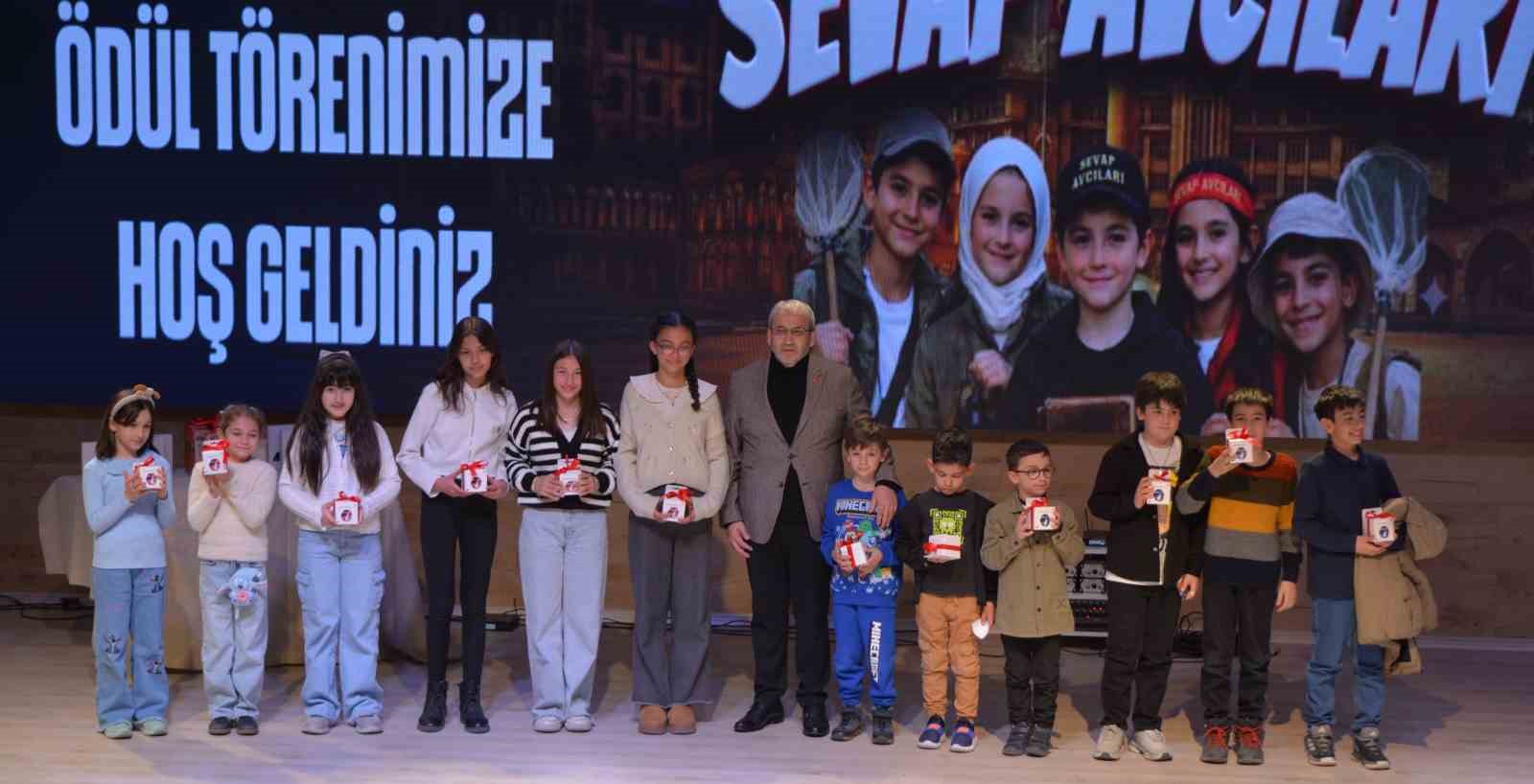 Çorum’da çocuklar sevap için yarıştı
Çorum’da çocuklar sevap için yarıştı