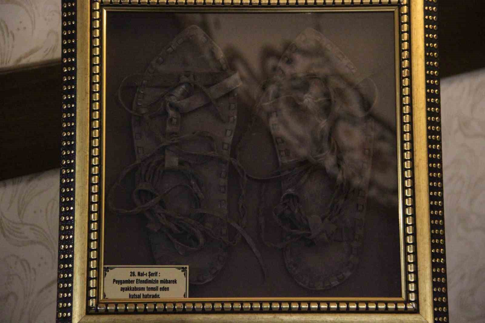 Çorum’da Kadir Gecesi’nde kutsal emanetlere yoğun ilgi
