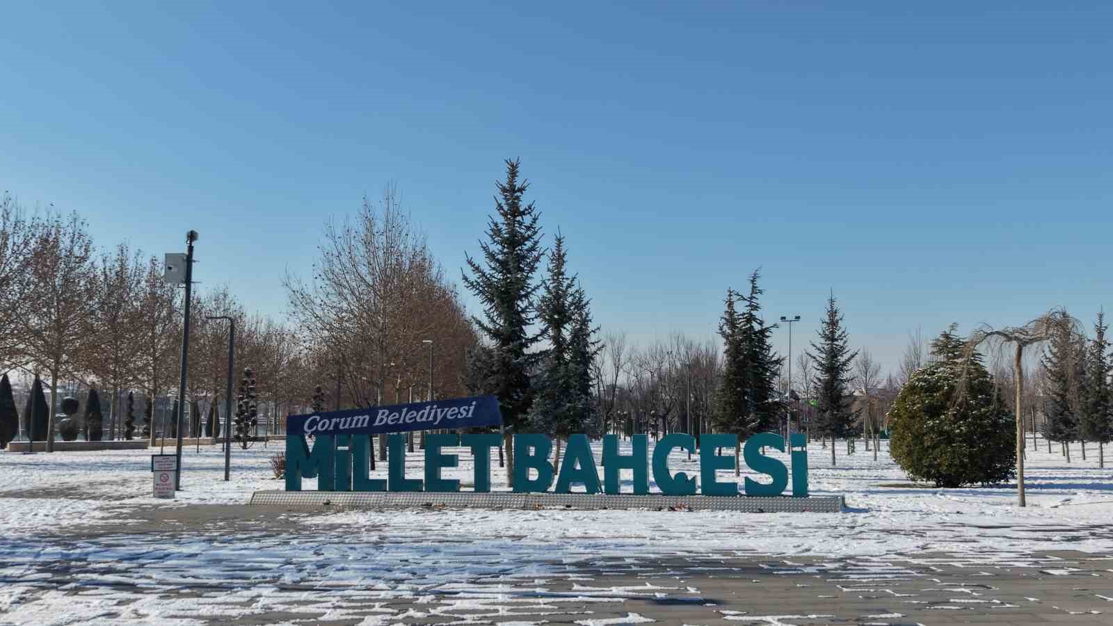 Çorum’da kar kartpostallık görüntüler oluşturdu
