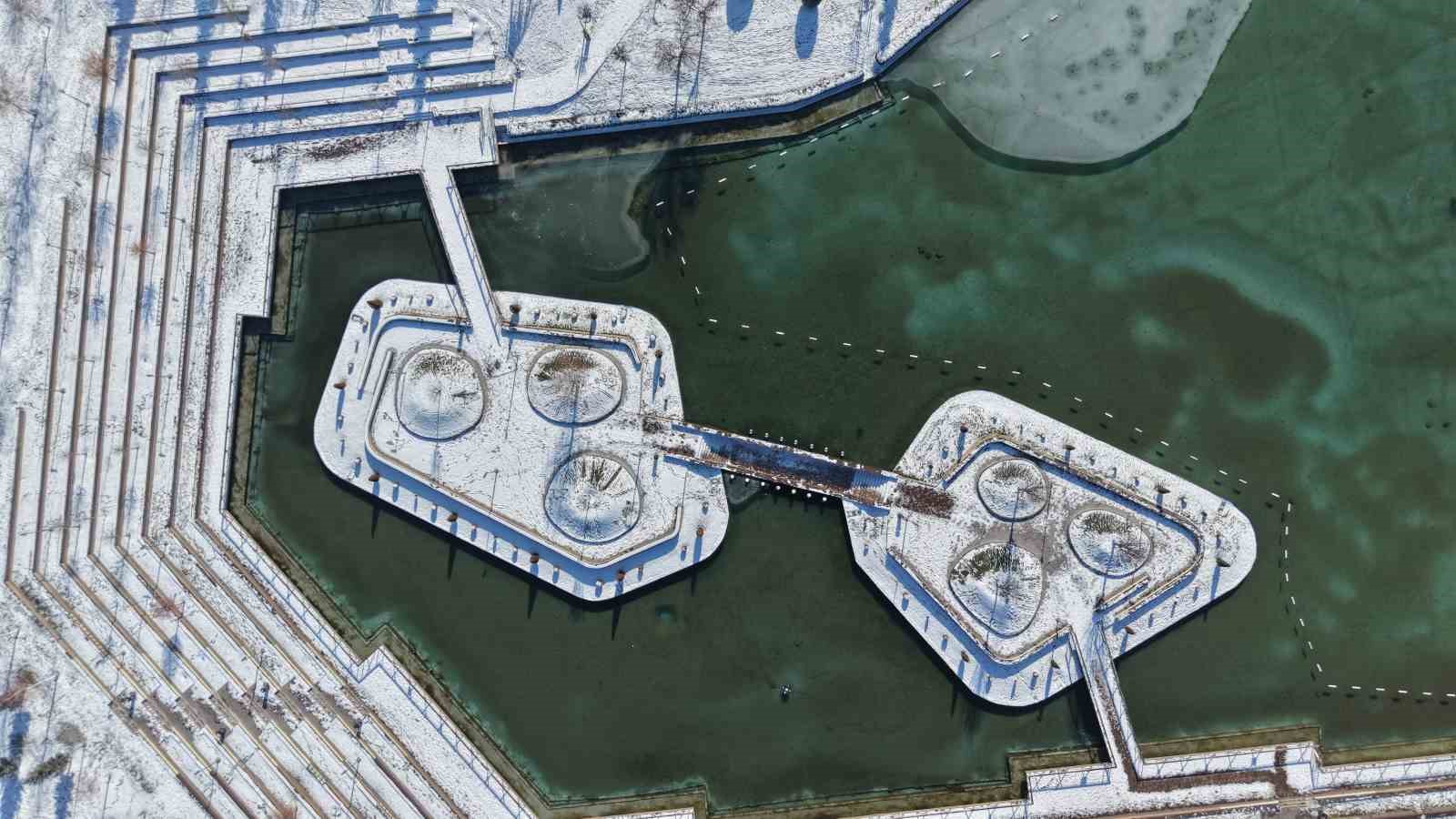 Çorum’da kar kartpostallık görüntüler oluşturdu
