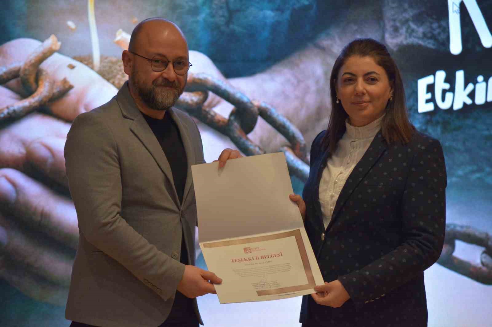 Çorum’da muhtarlara bağımlılıkla mücadele eğitimi
