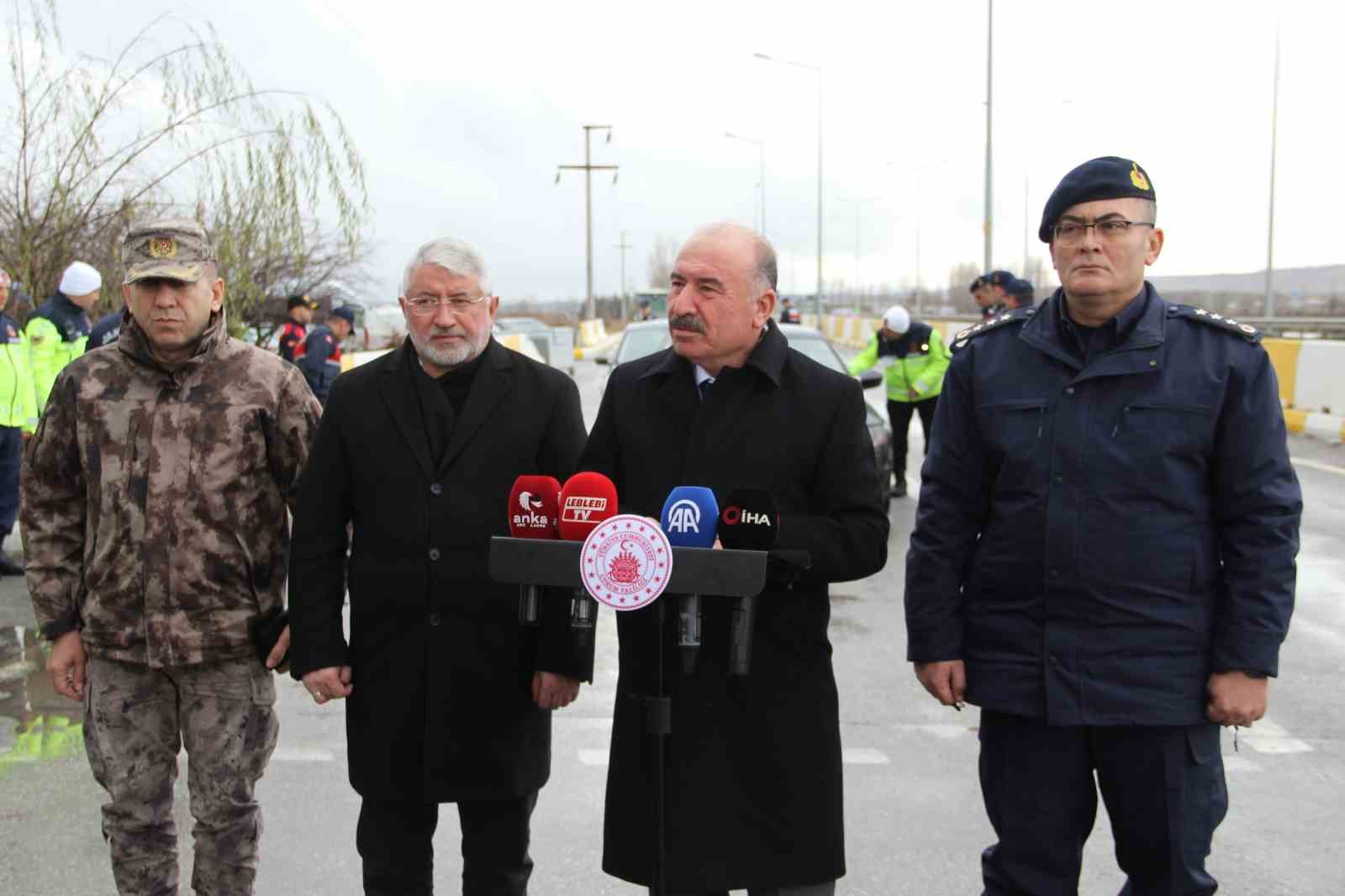 Çorum’da yılbaşı mesaisi: Bin 271 güvenlik personeli sahada
