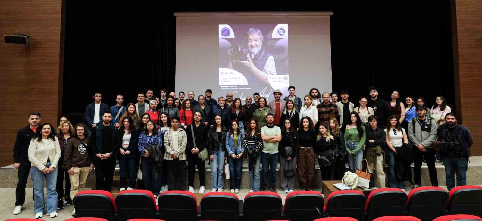 Coşkun Aral, ‘İmkansız Coğrafyalar’ı anlattı
