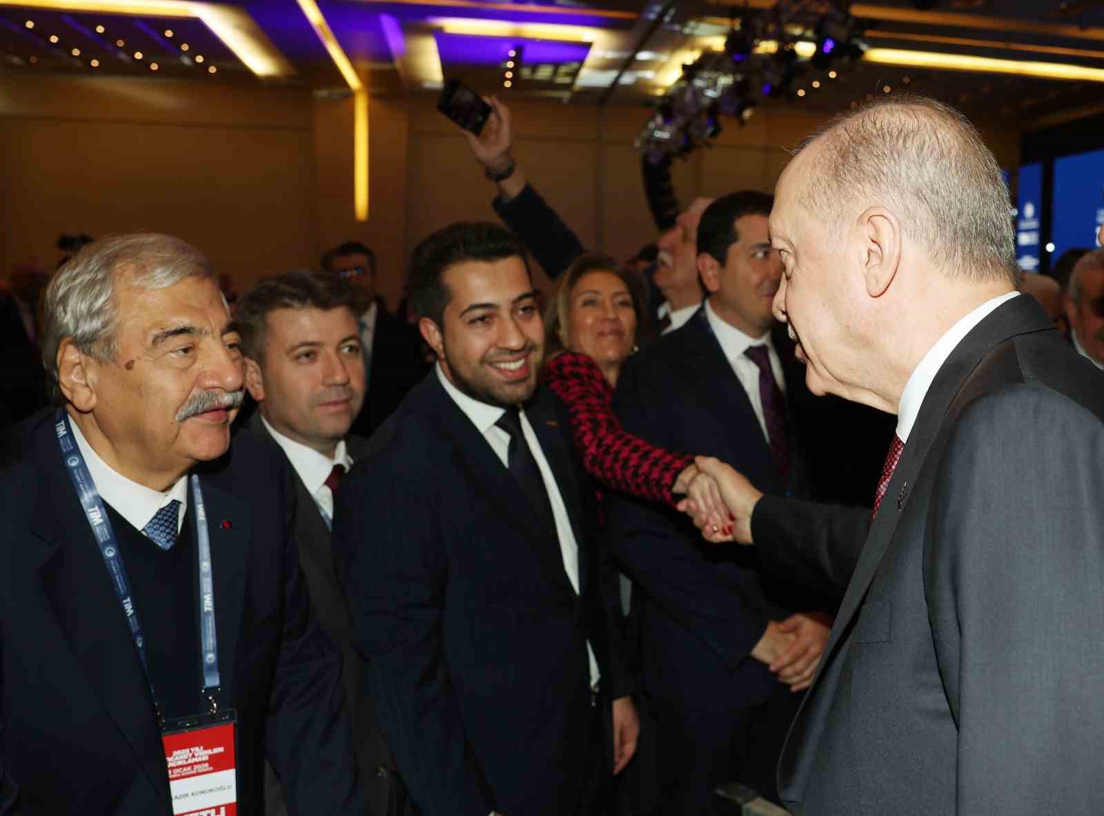 Cumhurbaşkanı Erdoğan: "2025 yılında ihracat rekoru kırıldı"
