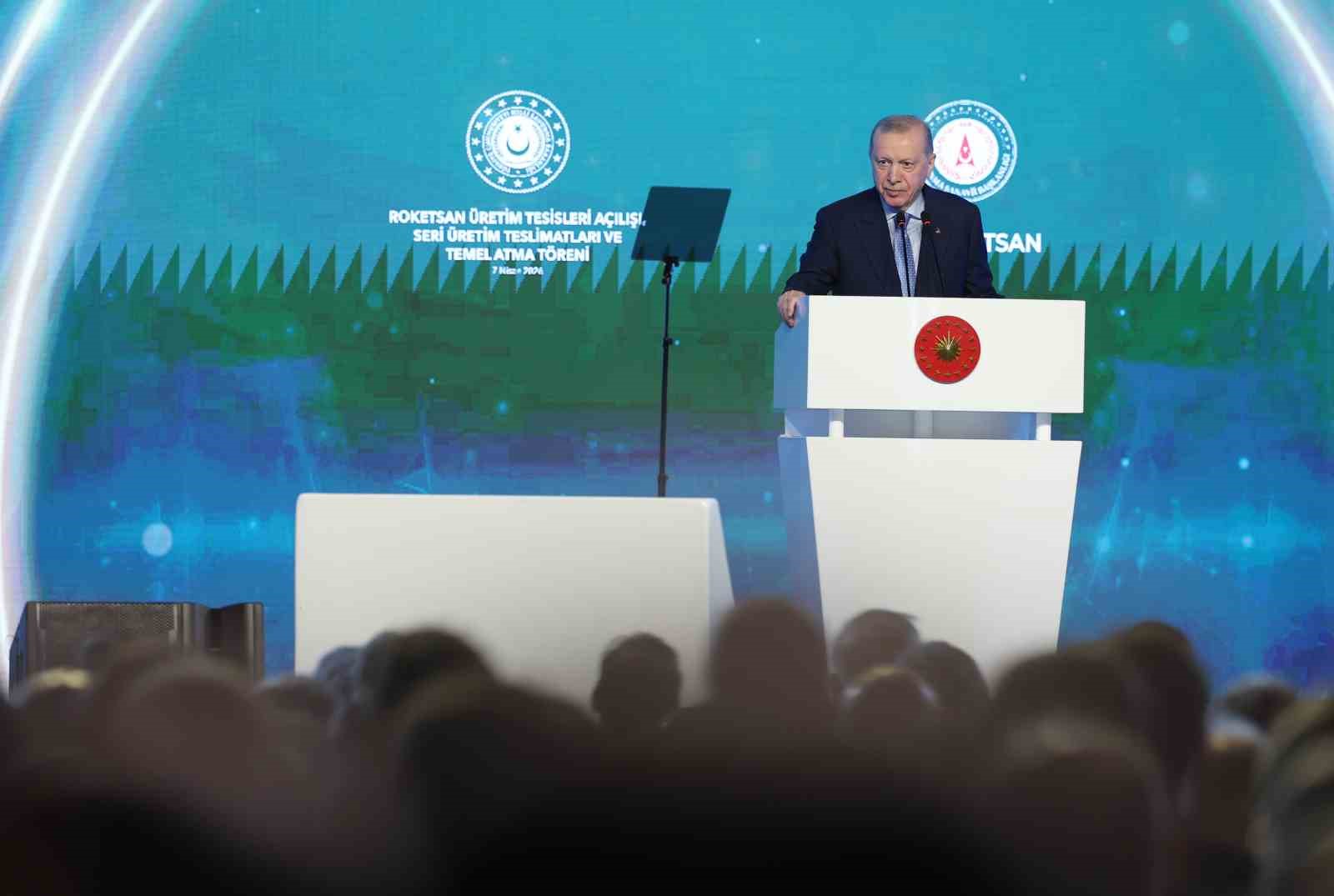 Cumhurbaşkanı Erdoğan: "2028’de 11 milyar dolarlık ihracat hacmini yakalayacak, inşallah savunma ihracatında dünyada ilk 10’a gireceğiz"
