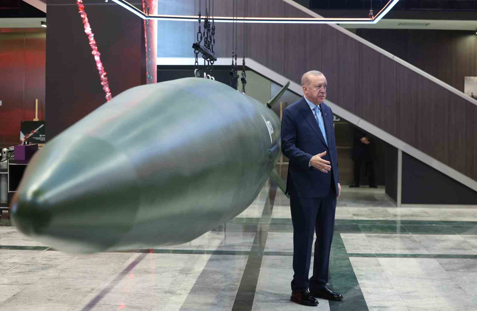 Cumhurbaşkanı Erdoğan: "2028’de 11 milyar dolarlık ihracat hacmini yakalayacak, inşallah savunma ihracatında dünyada ilk 10’a gireceğiz"
