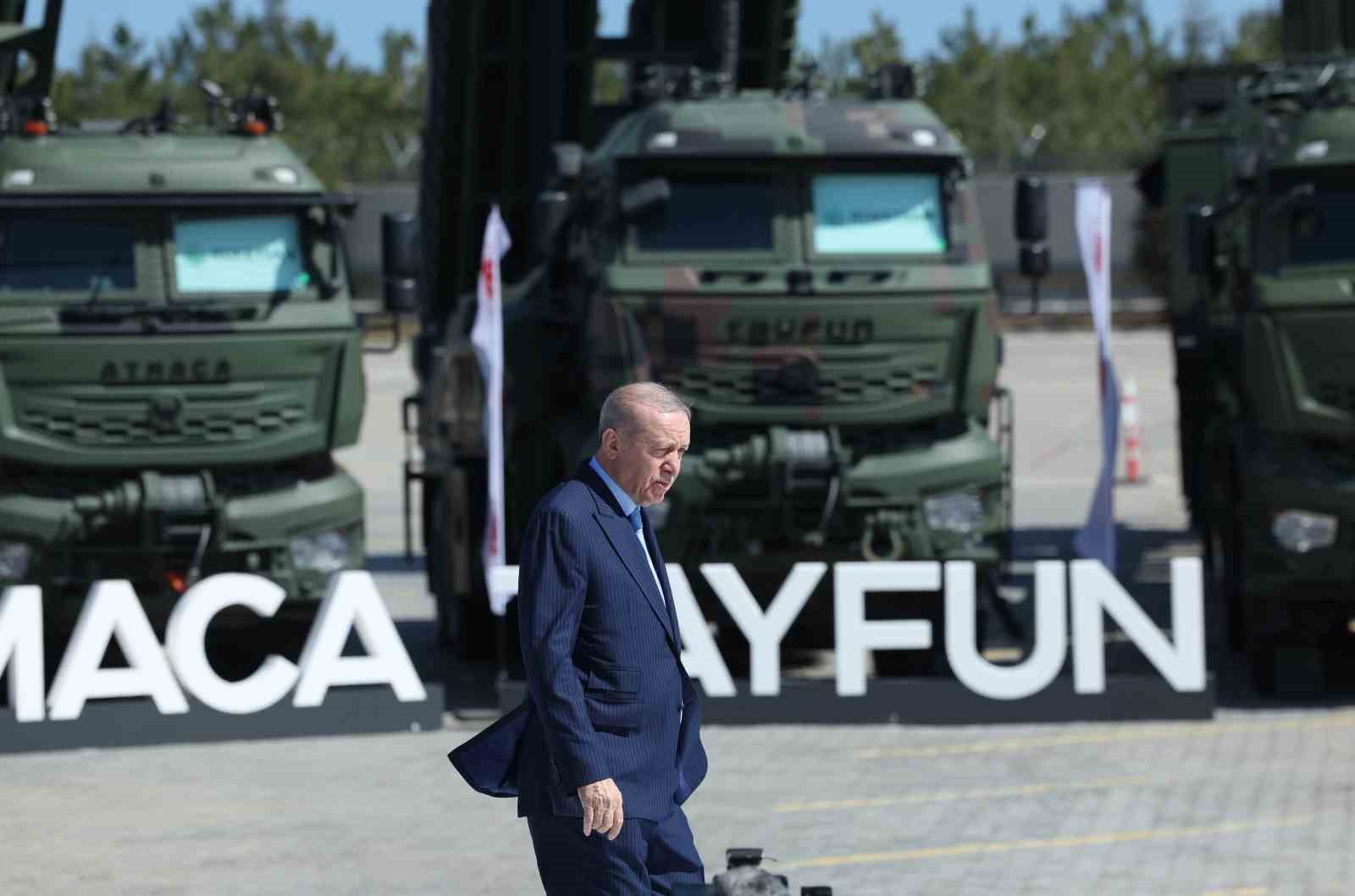 Cumhurbaşkanı Erdoğan: "2028’de 11 milyar dolarlık ihracat hacmini yakalayacak, inşallah savunma ihracatında dünyada ilk 10’a gireceğiz"
