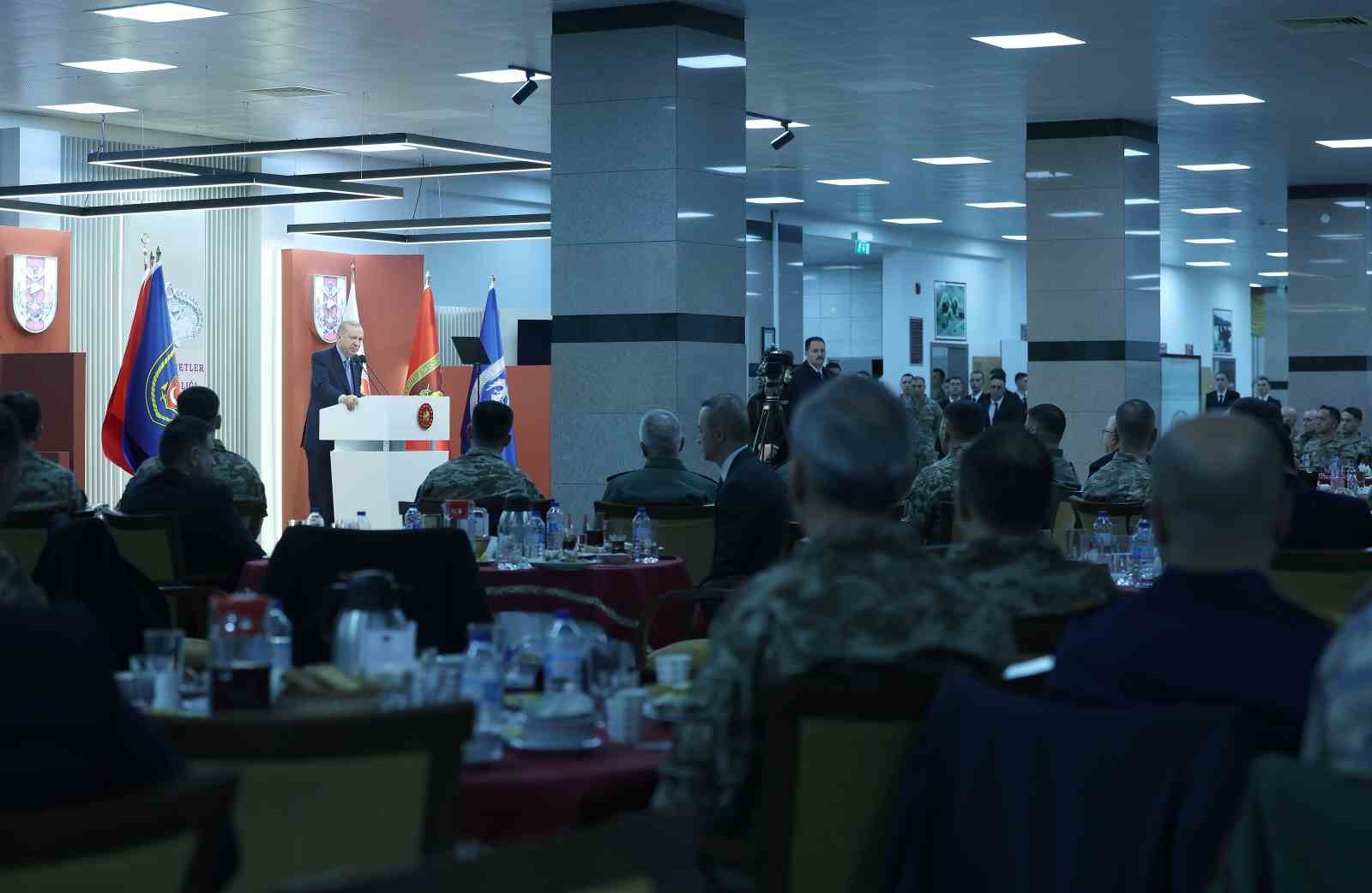 Cumhurbaşkanı Erdoğan: "Bu topraklarda huzur ve barış içinde yaşamak istiyorsak caydırıcılığımızı sürekli arttırmak zorundayız"
