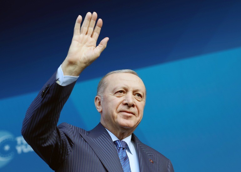 Cumhurbaşkanı Erdoğan: "Çıldır Havalimanı ticari uçuşlara açacağız"
Cumhurbaşkanı Erdoğan: "Çıldır Havalimanı ticari uçuşlara açacağız"