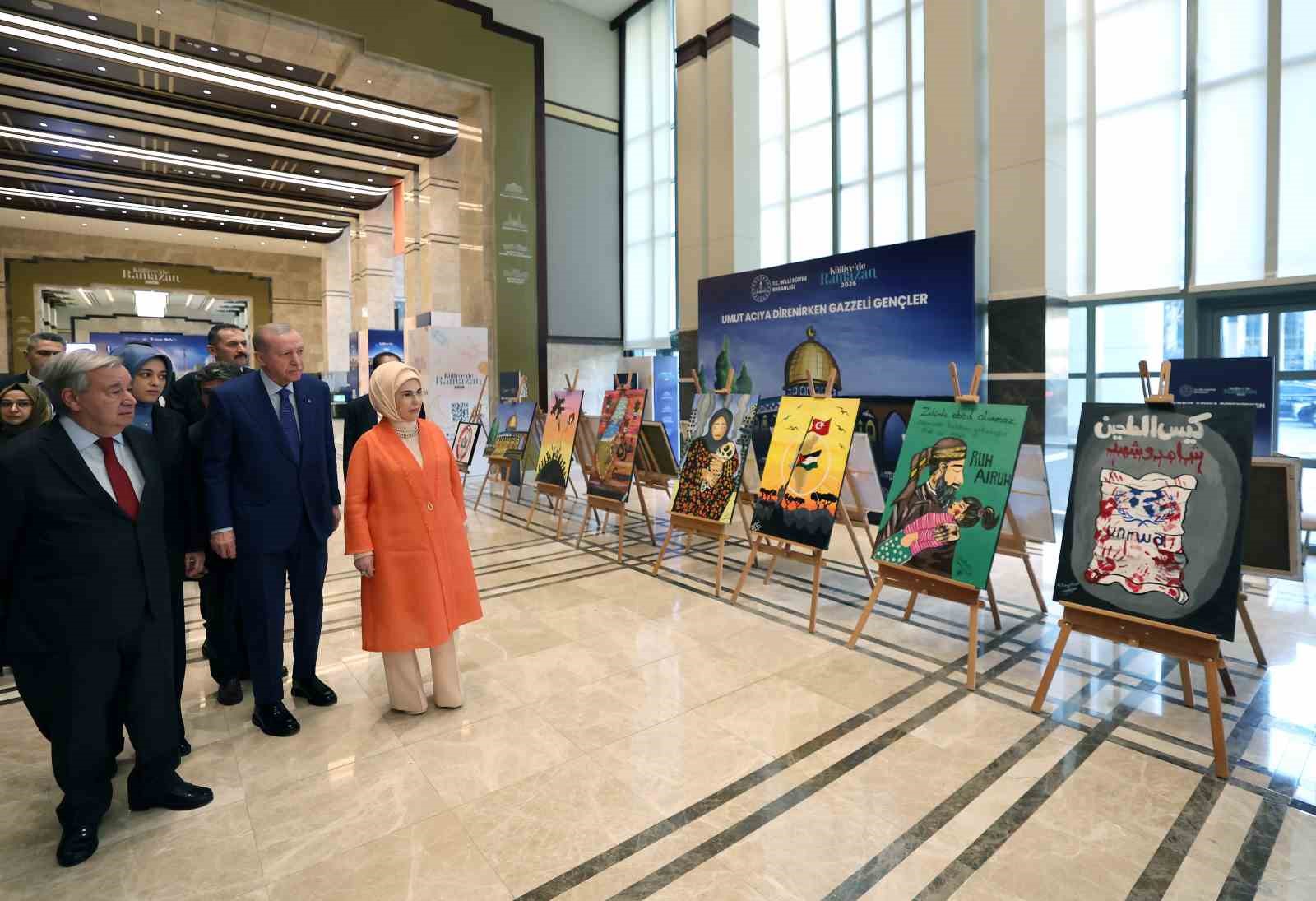 Cumhurbaşkanı Erdoğan: "Diplomasi ve diyalog adil ve kalıcı bir barışa giden en güvenli yoldur"
