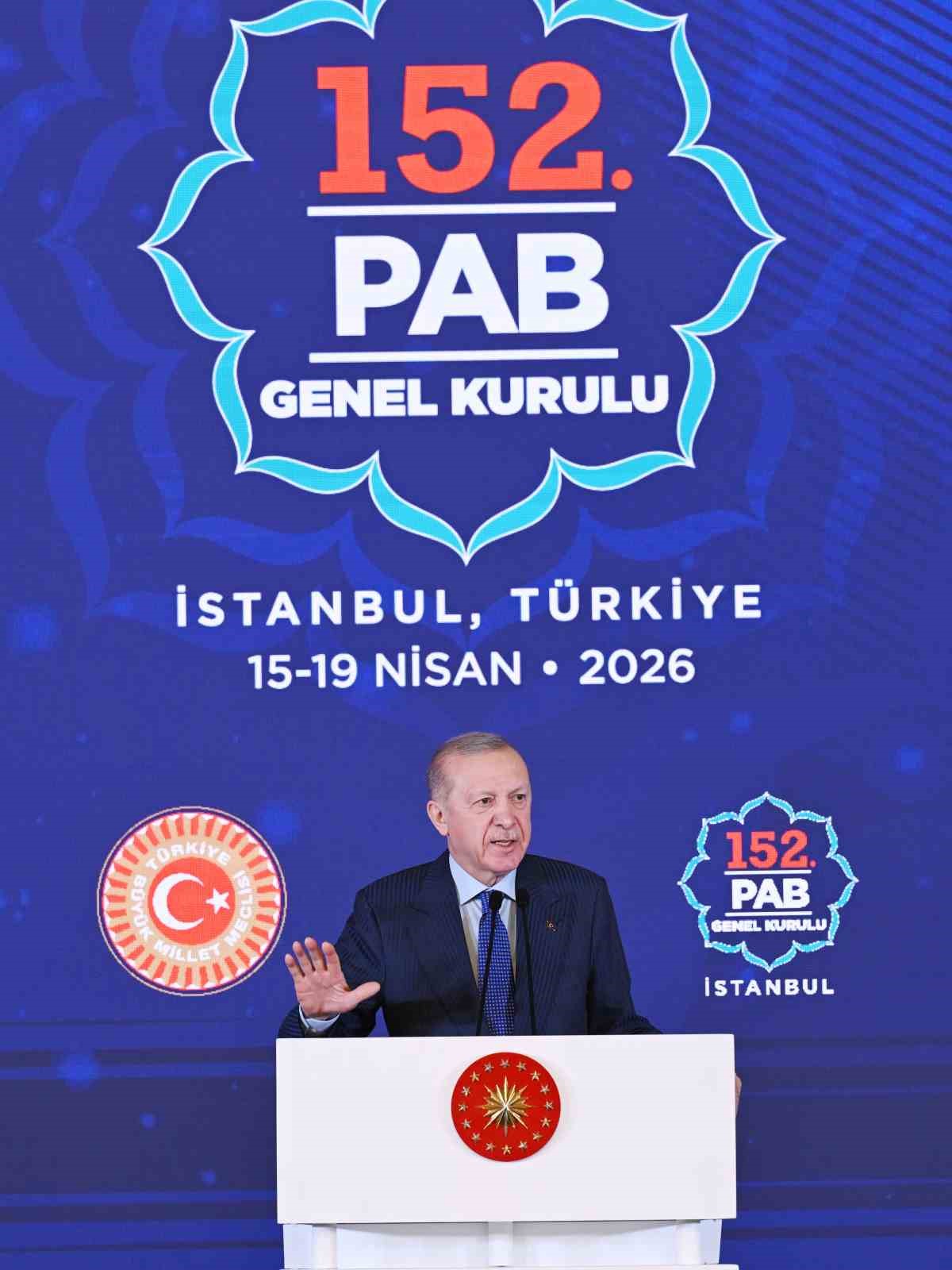 Cumhurbaşkanı Erdoğan: "Diplomasi ve müzakerenin yerini füze ve bombaların aldığı böyle bir ortamda kimse güvende değildir"
Cumhurbaşkanı Erdoğan: "Diplomasi ve müzakerenin yerini füze ve bombaların aldığı böyle bir ortamda kimse güvende değildir"