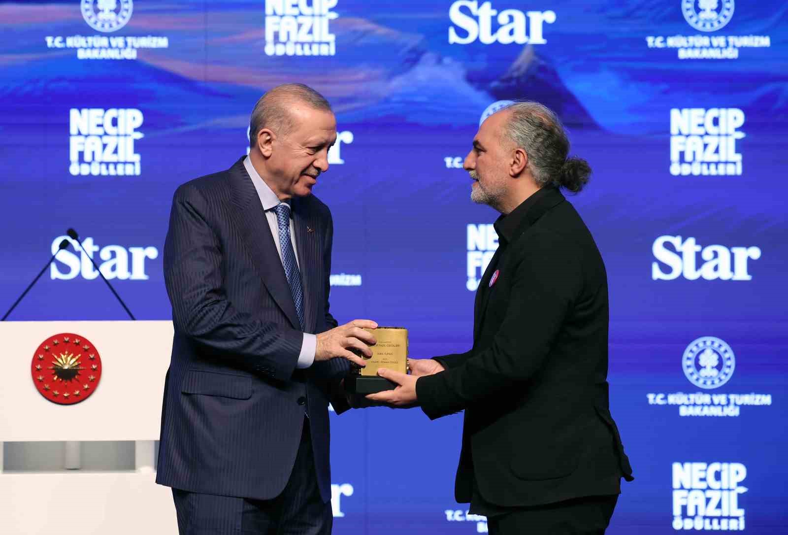 Cumhurbaşkanı Erdoğan: "Gazze’ye konteyner gönderelim diyoruz; ancak Netanyahu denilen bu zalim bu çağrılara asla kulak asmıyor"
