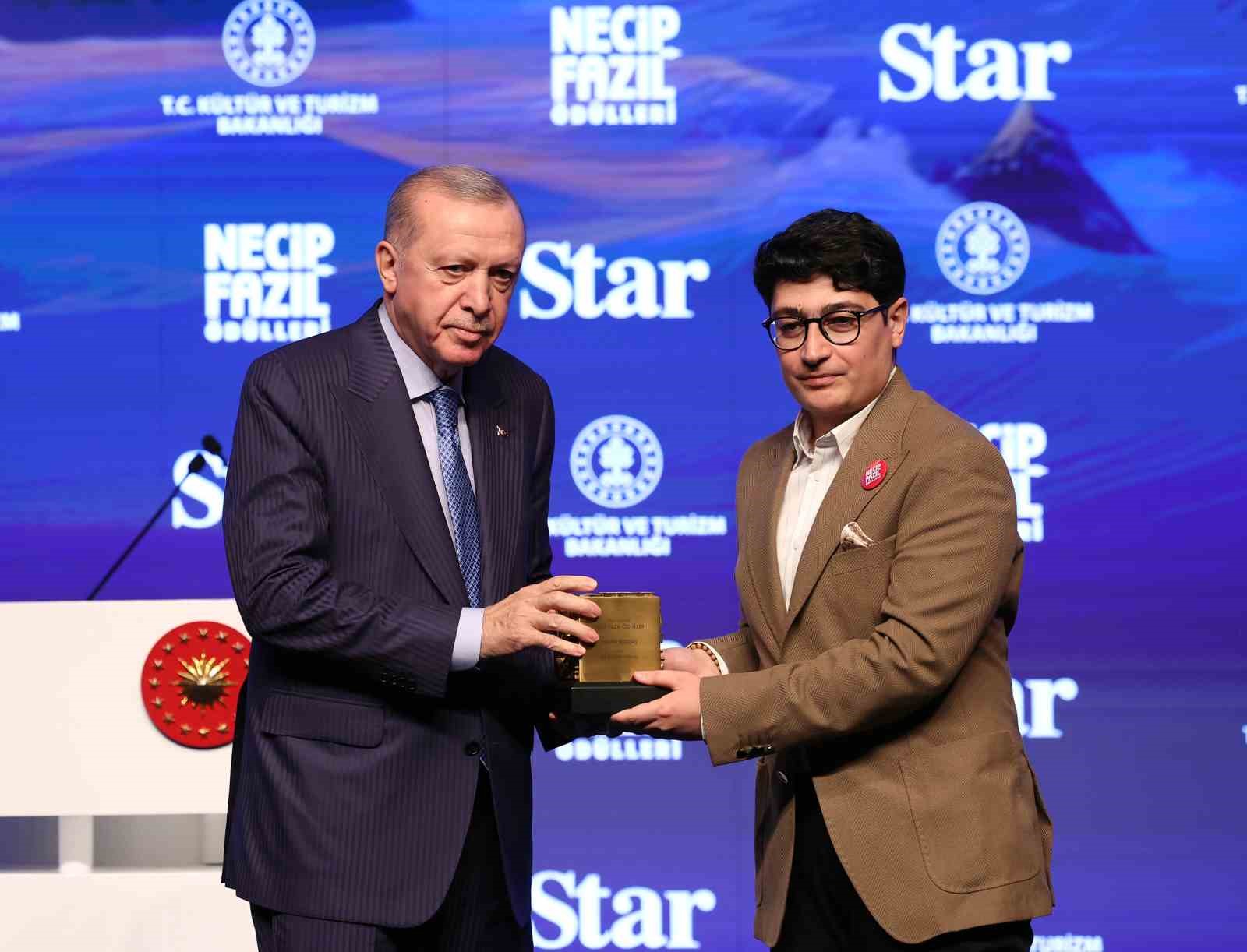 Cumhurbaşkanı Erdoğan: "Gazze’ye konteyner gönderelim diyoruz; ancak Netanyahu denilen bu zalim bu çağrılara asla kulak asmıyor"
