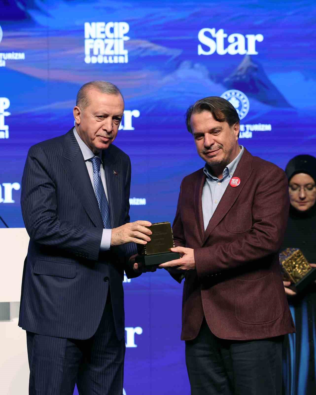 Cumhurbaşkanı Erdoğan: "Gazze’ye konteyner gönderelim diyoruz; ancak Netanyahu denilen bu zalim bu çağrılara asla kulak asmıyor"
