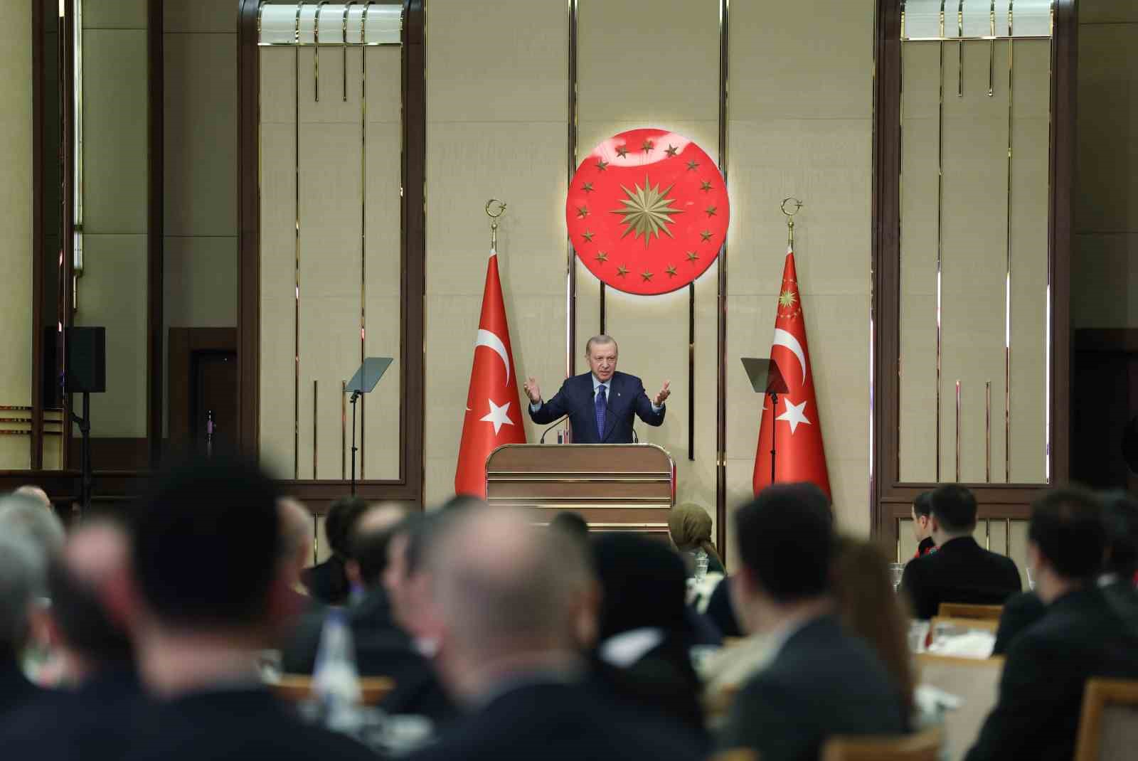 Cumhurbaşkanı Erdoğan: "Her oyunu bozacak, her komployu boşa çıkaracak hazırlığımız var"
