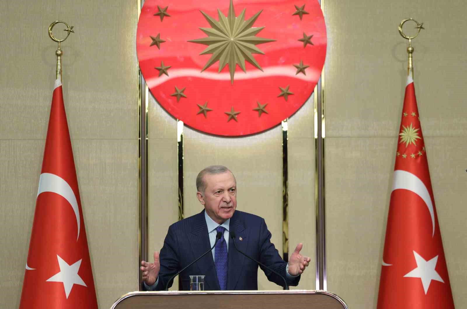 Cumhurbaşkanı Erdoğan: "Her oyunu bozacak, her komployu boşa çıkaracak hazırlığımız var"
