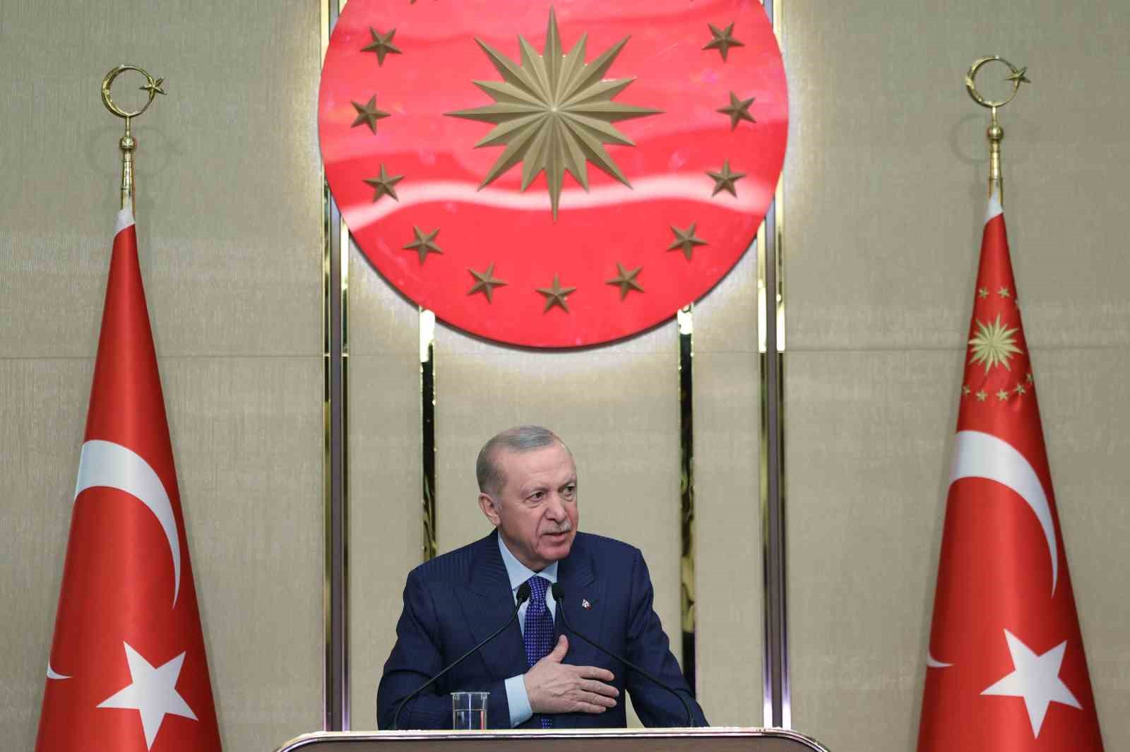 Cumhurbaşkanı Erdoğan: "Her oyunu bozacak, her komployu boşa çıkaracak hazırlığımız var"
