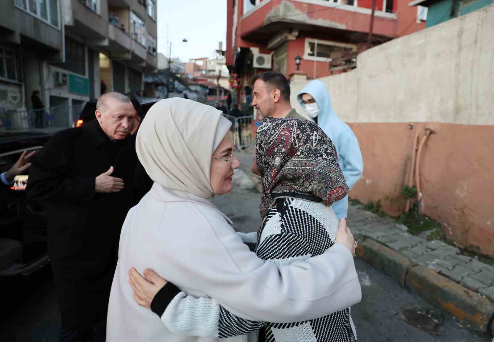 Cumhurbaşkanı Erdoğan, iftarda Kayacık ailesinin misafiri oldu

