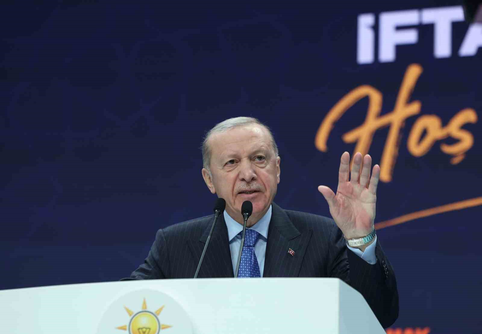 Cumhurbaşkanı Erdoğan: "İran’a yönelik Netanyahu’nun kışkırtmaları ile başlayan Amerika-İsrail saldırılarından üzüntü ve endişe duyuyoruz"
Cumhurbaşkanı Erdoğan: "İran’a yönelik Netanyahu’nun kışkırtmaları ile başlayan Amerika-İsrail saldırılarından üzüntü ve endişe duyuyoruz"