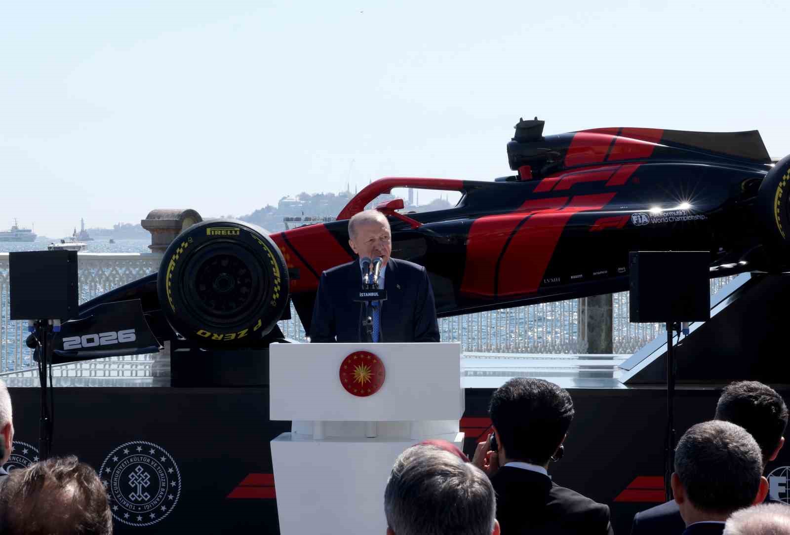Cumhurbaşkanı Erdoğan: "İstanbul Park 5 dönem boyunca yarışlara ev sahipliği yapacak"
