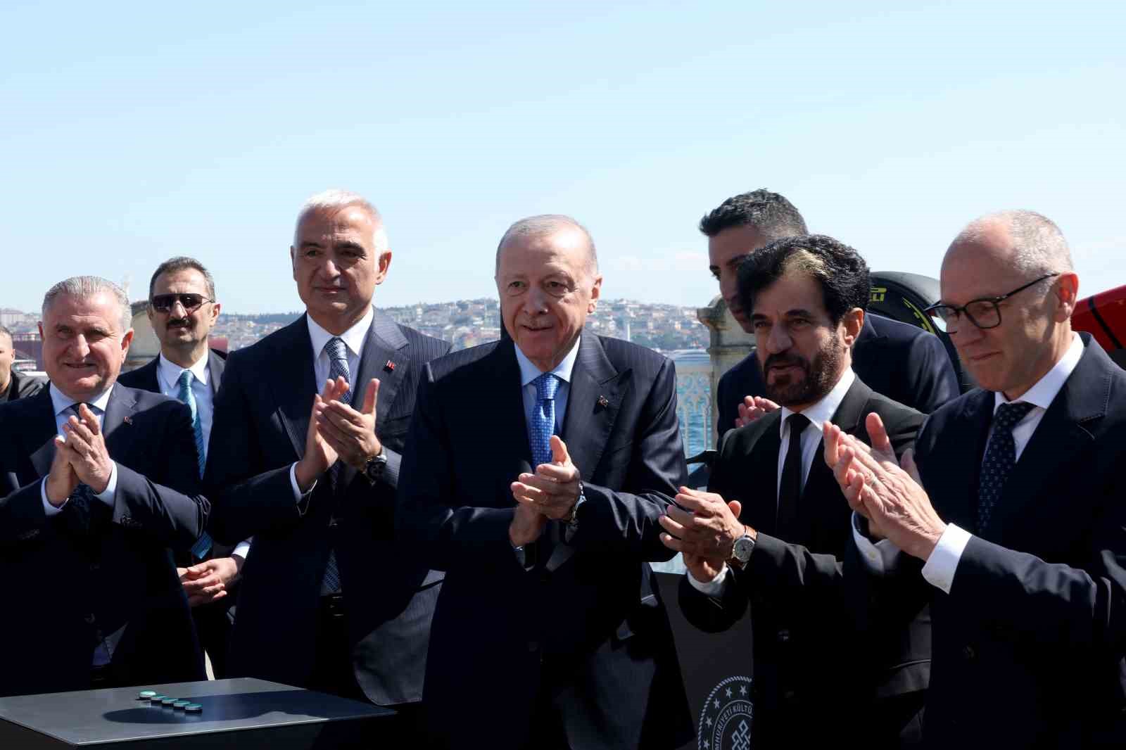 Cumhurbaşkanı Erdoğan: "İstanbul Park 5 dönem boyunca yarışlara ev sahipliği yapacak"
